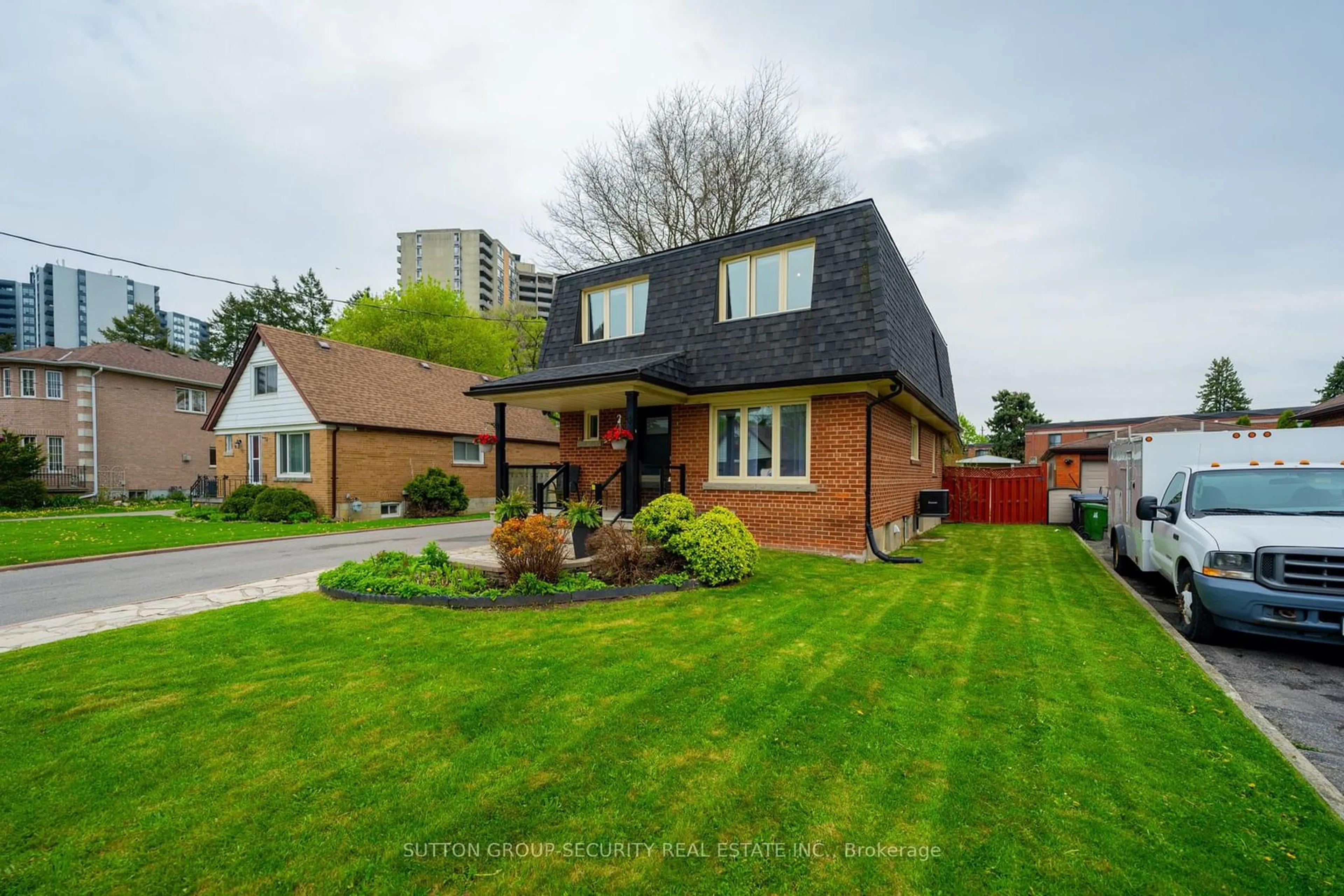 Frontside or backside of a home, cottage for 25 Parkchester Rd, Toronto Ontario M6M 2S1