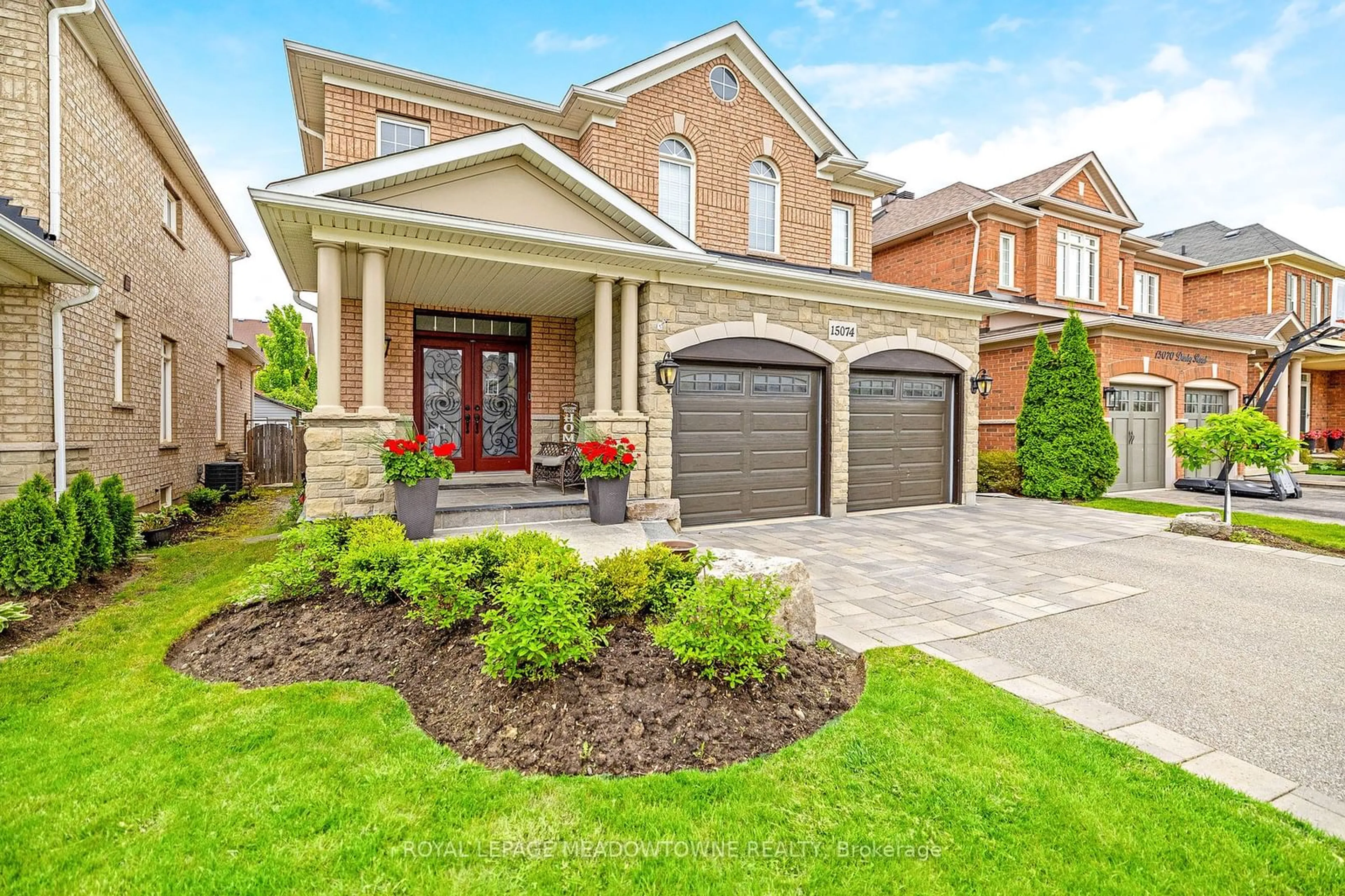 Home with brick exterior material for 15074 Danby Rd, Halton Hills Ontario L7G 0B1