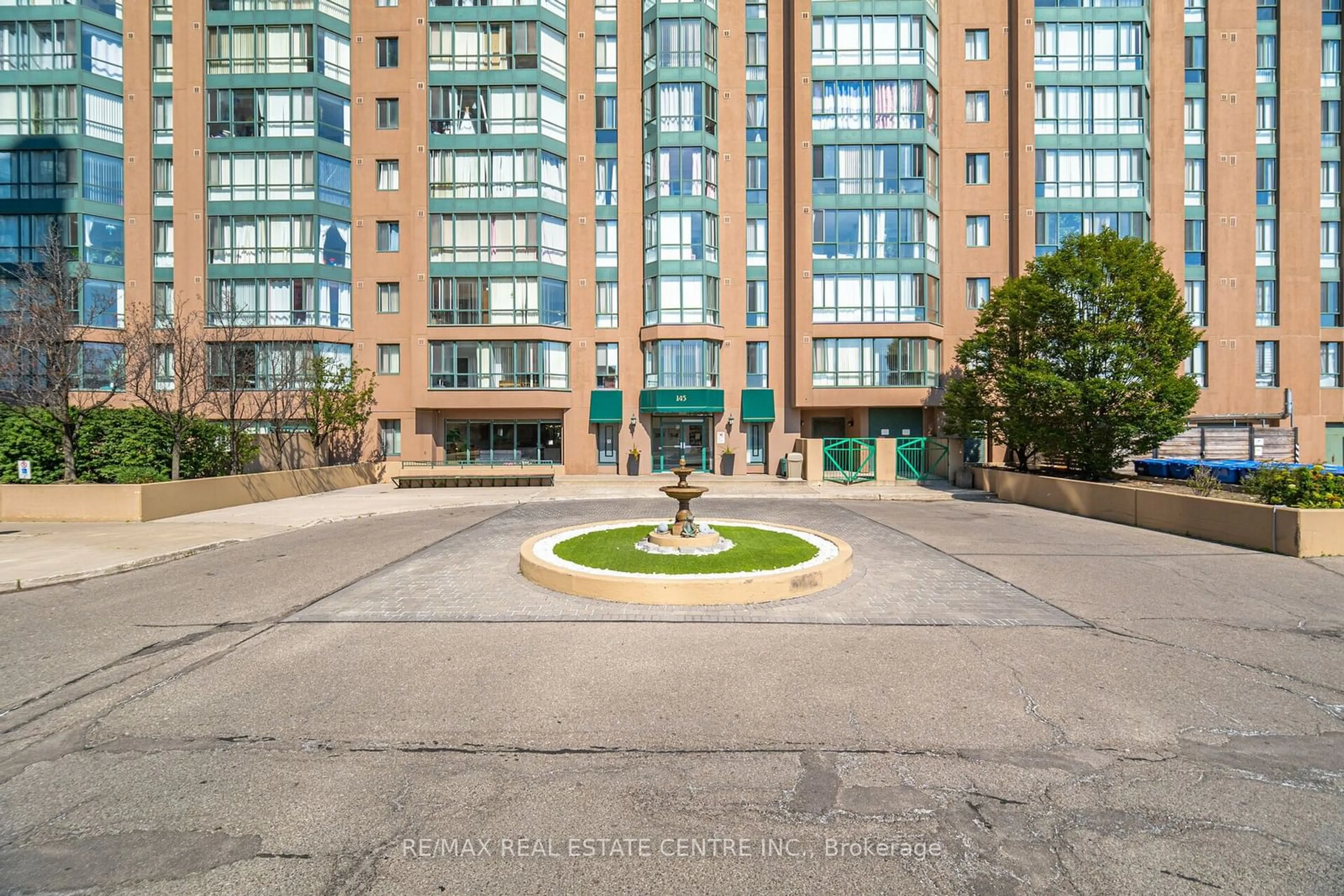 A pic from exterior of the house or condo for 145 Hillcrest Ave #1002, Mississauga Ontario L5B 3Z1