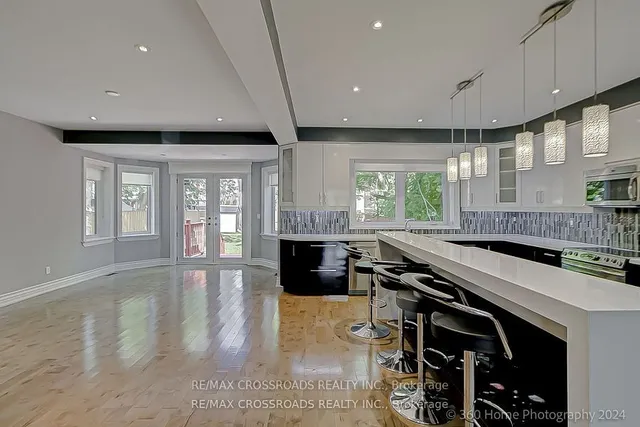 Additional property image - 3043 Weston Rd
