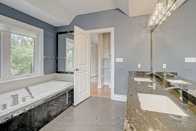 Additional property image - 3043 Weston Rd