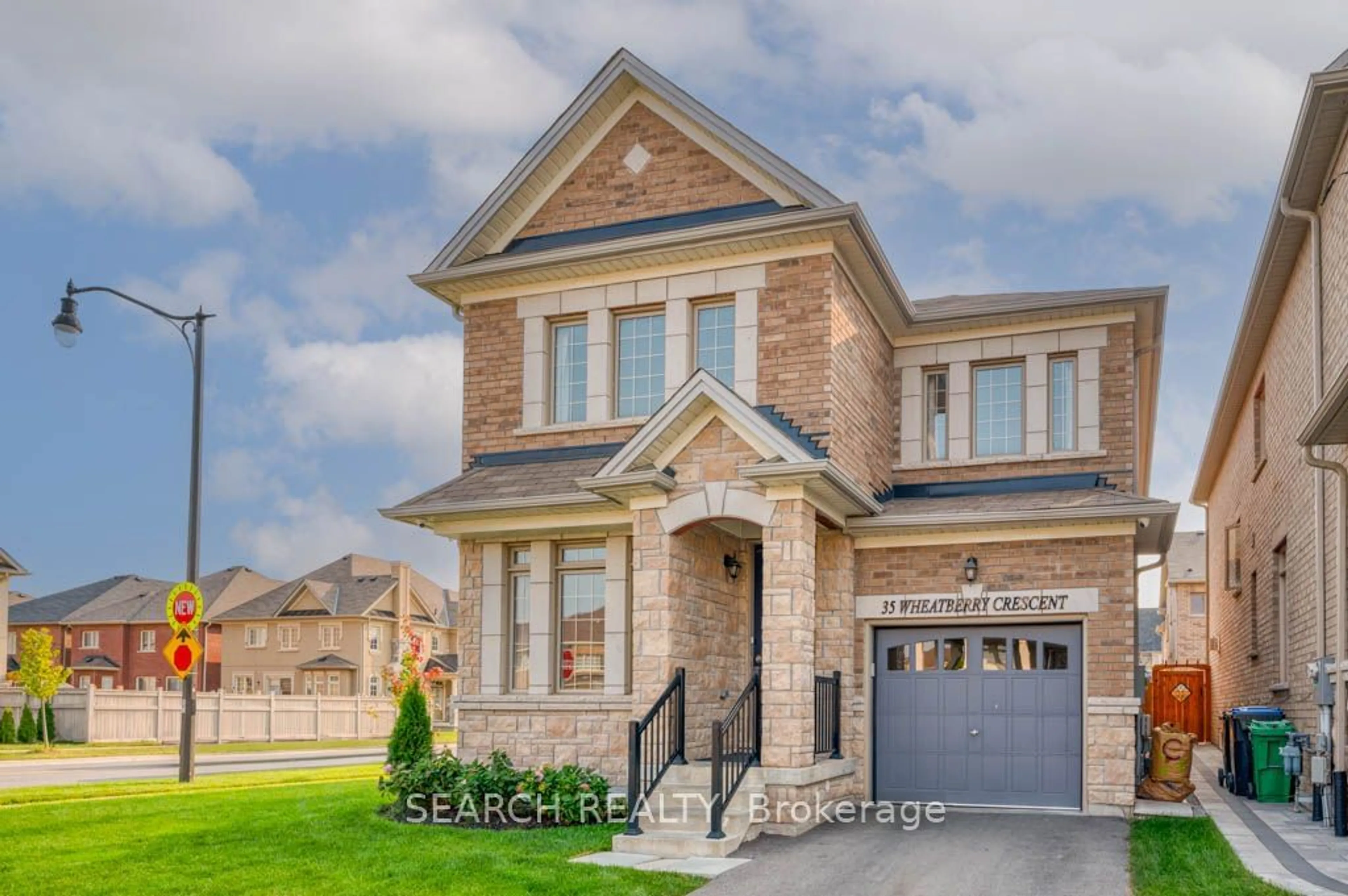 Home with brick exterior material for 35 Wheatberry Cres, Brampton Ontario L6R 0B3