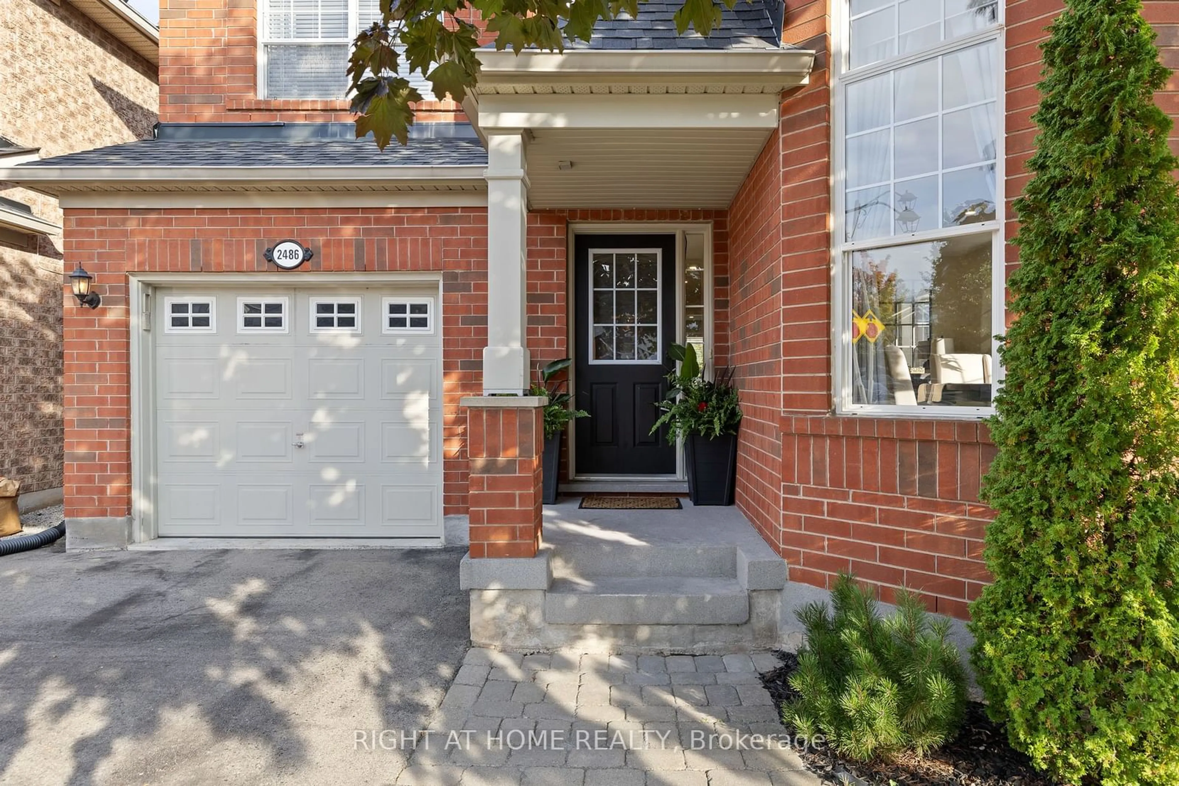 Home with brick exterior material for 2486 Carberry Way, Oakville Ontario L6M 4S5