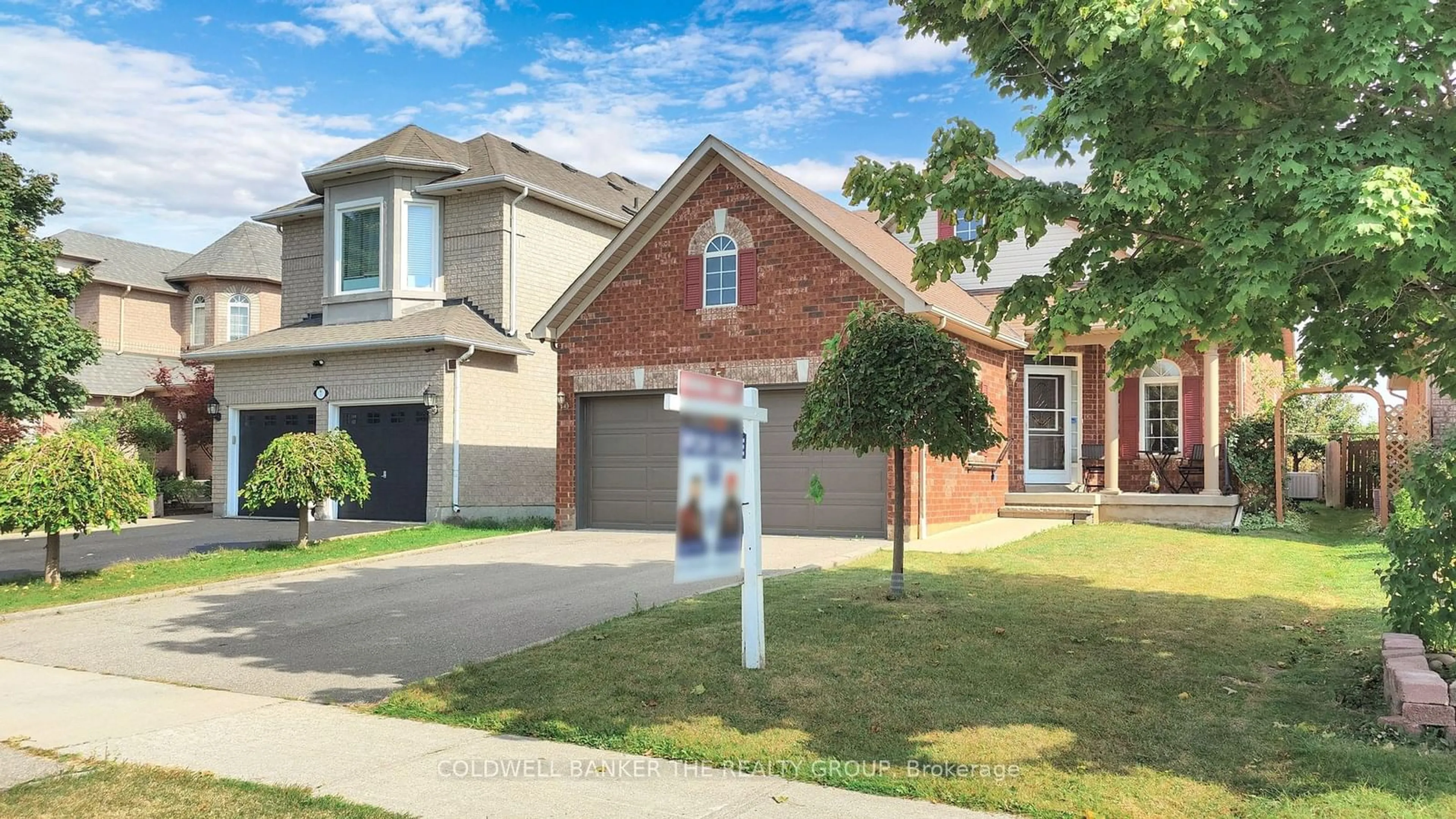 Frontside or backside of a home, the street view for 5 Collingwood Ave, Brampton Ontario L7A 2E5