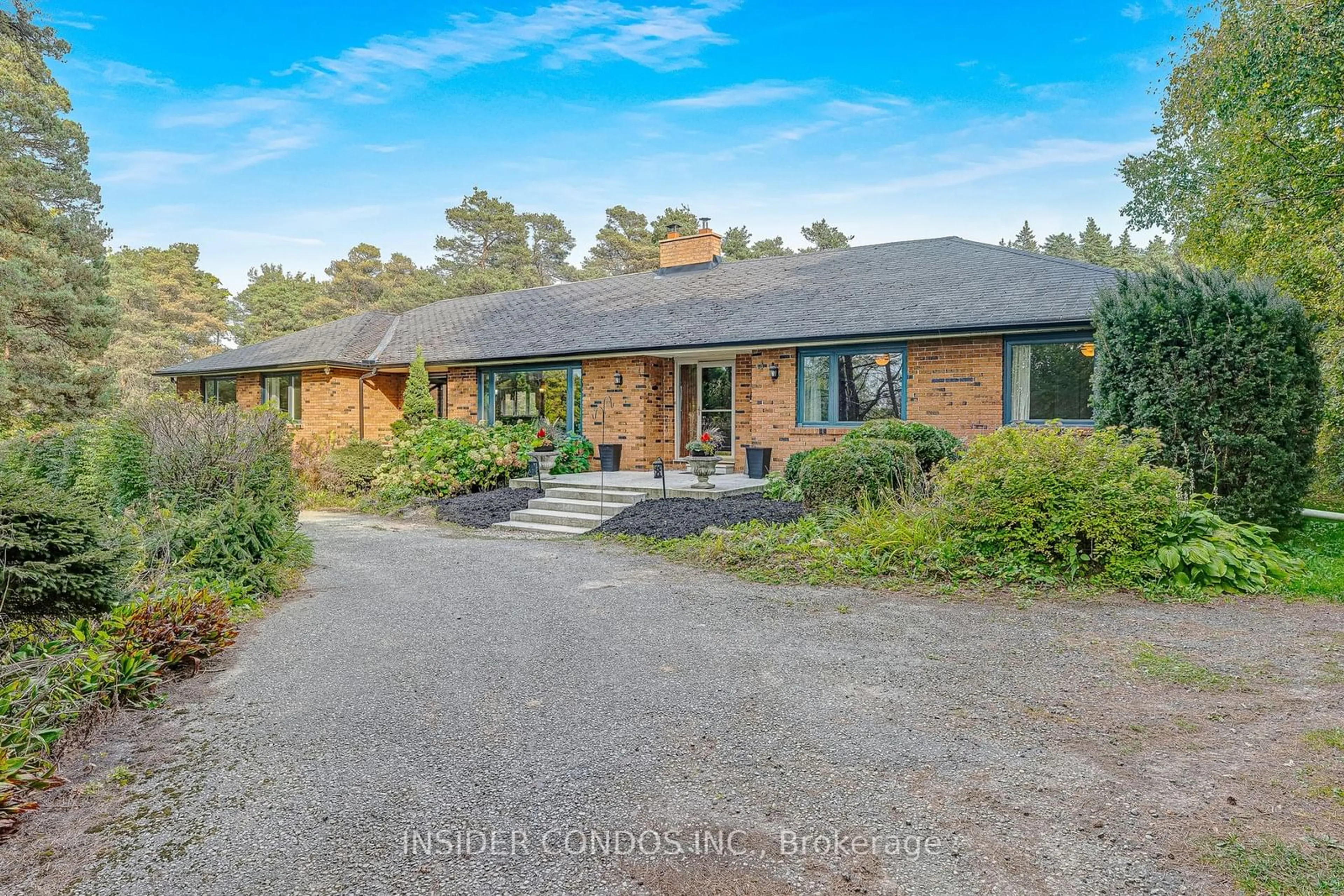 Frontside or backside of a home for 6901 Castlederg Sdrd, Caledon Ontario L7C 0P6