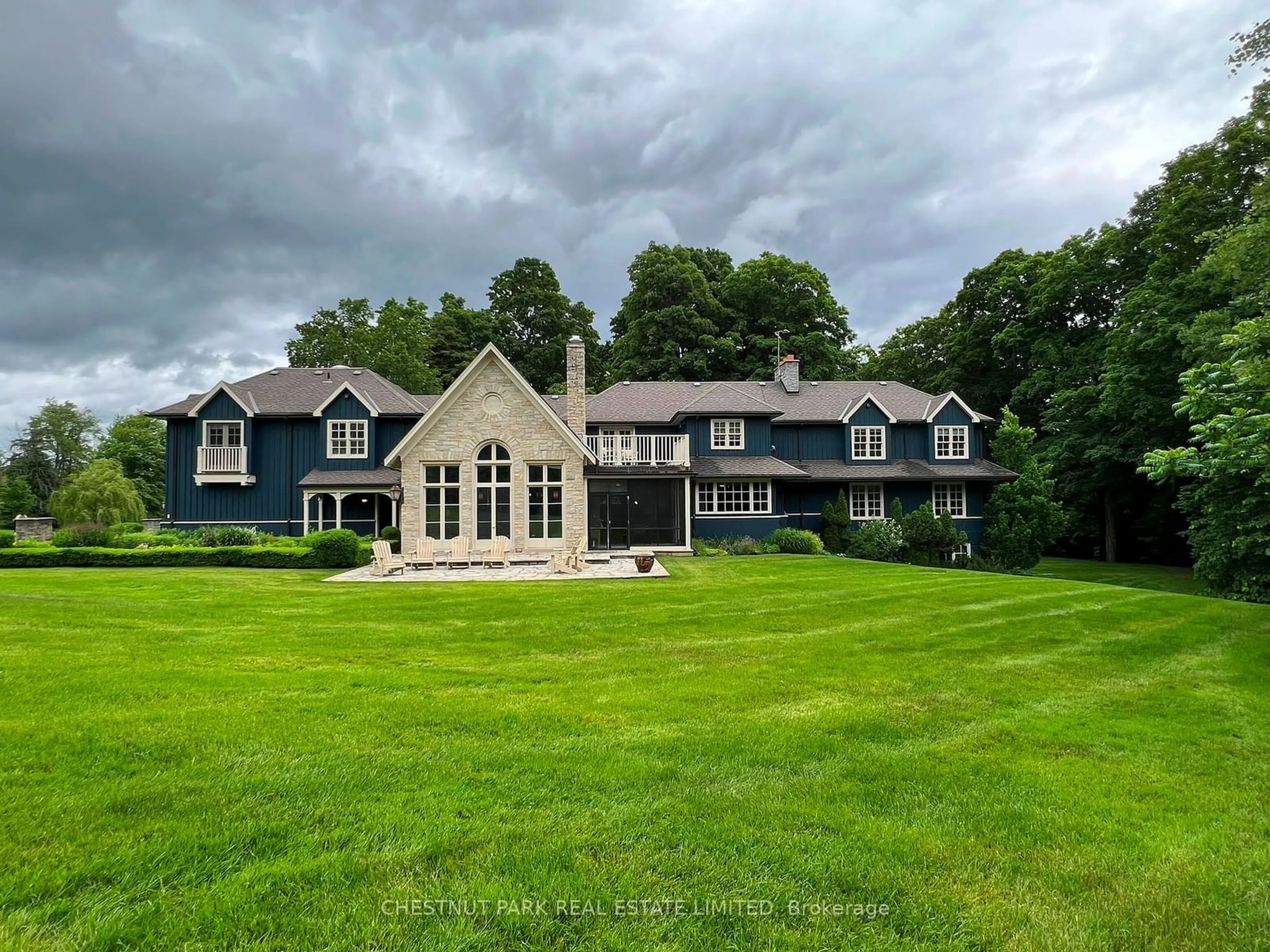 Frontside or backside of a home for 2176 Forks Of The Credit Rd, Caledon Ontario L7K 2H6