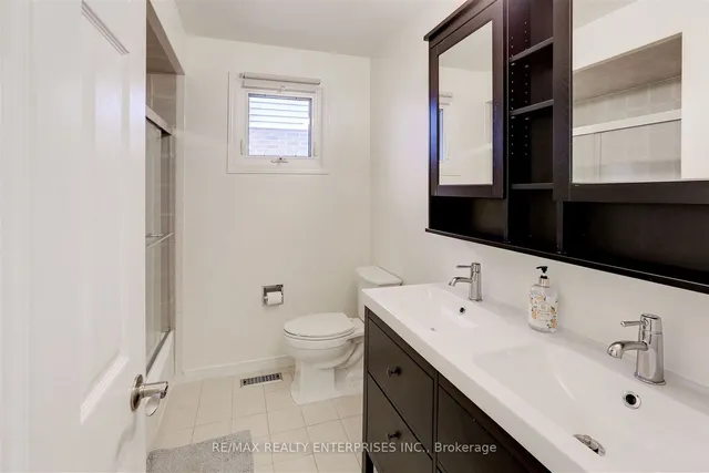 Additional property image - 1102 Stephenson Dr