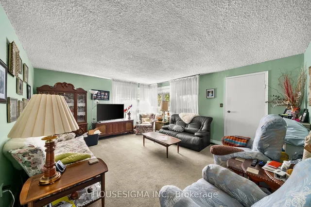 Additional property image - 2701 Embleton Rd