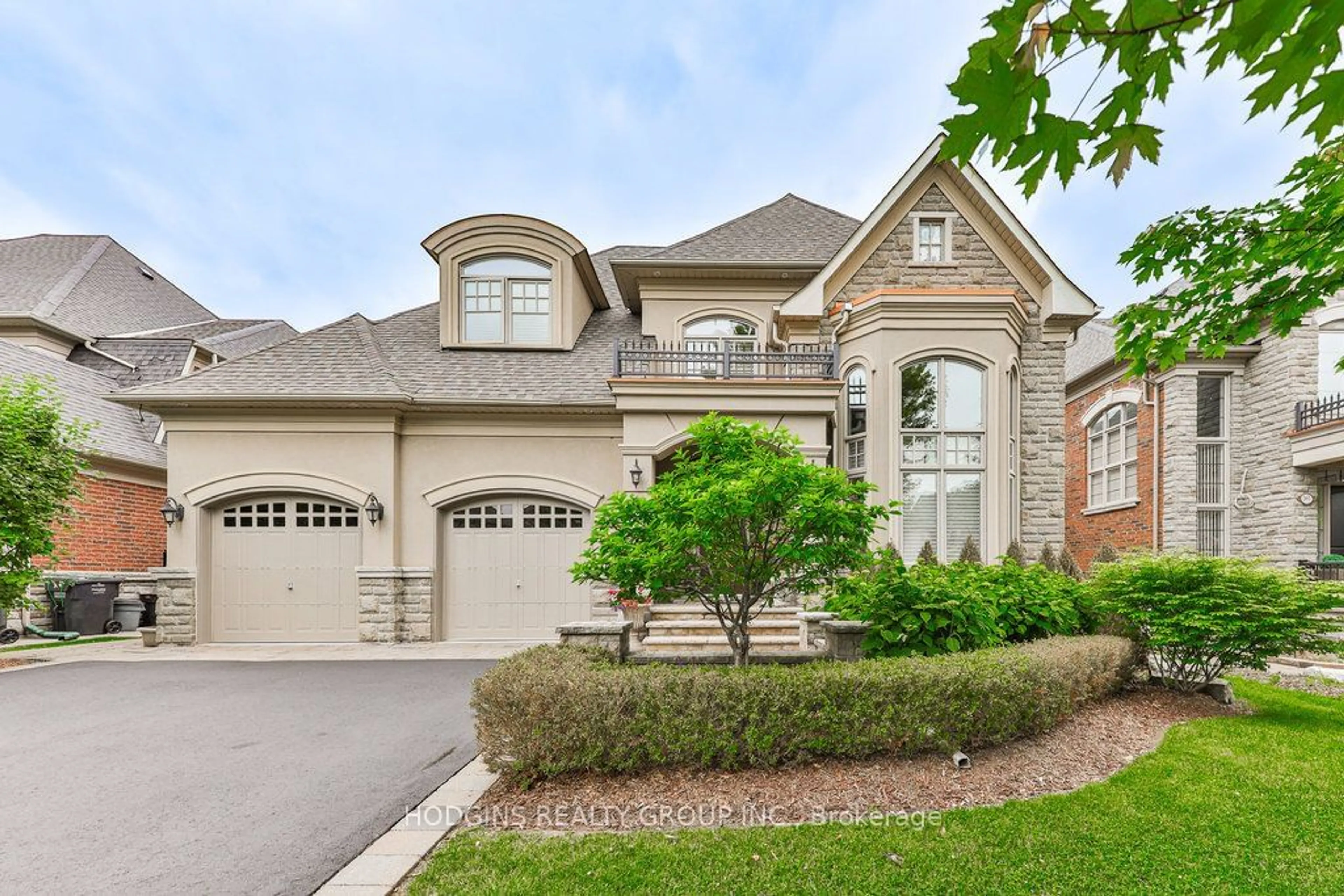 Frontside or backside of a home for 1857 Ivygate Crt, Mississauga Ontario L5L 0A8