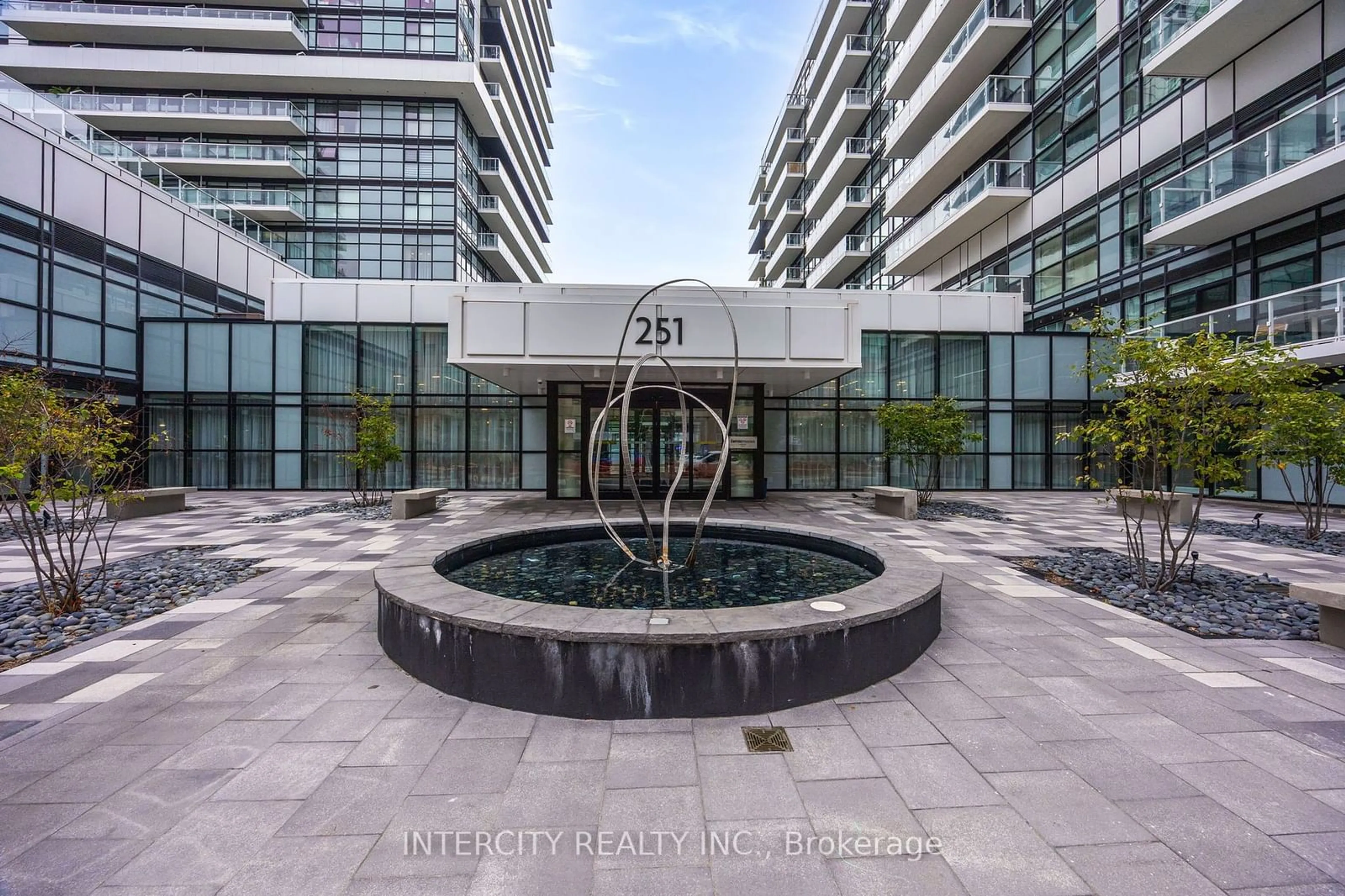 A pic from exterior of the house or condo, the front or back of building for 251 Manitoba St #2605, Toronto Ontario M8Y 0C7