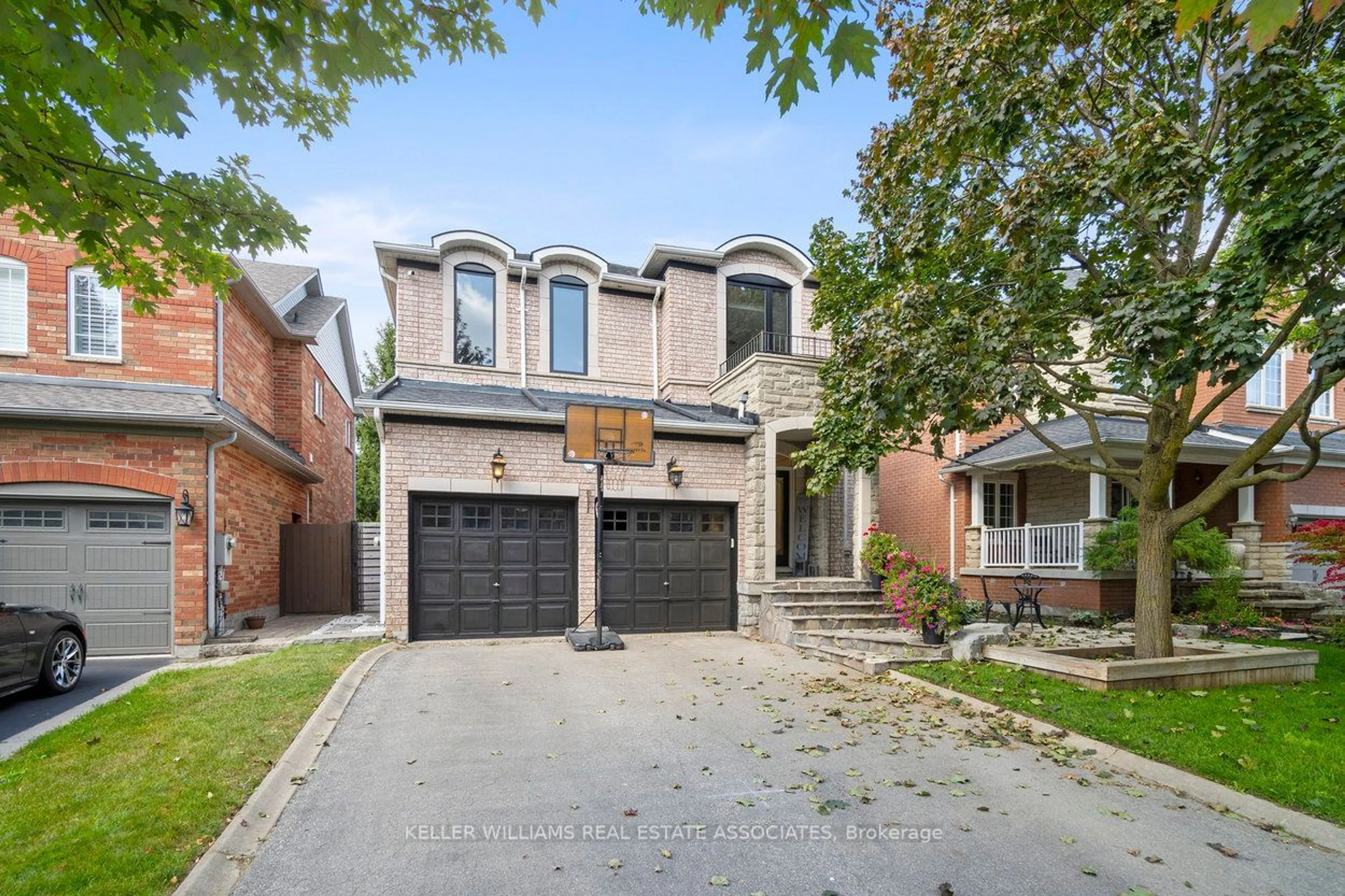 Home with brick exterior material for 23 North Ridge Cres, Halton Hills Ontario L7G 6E1