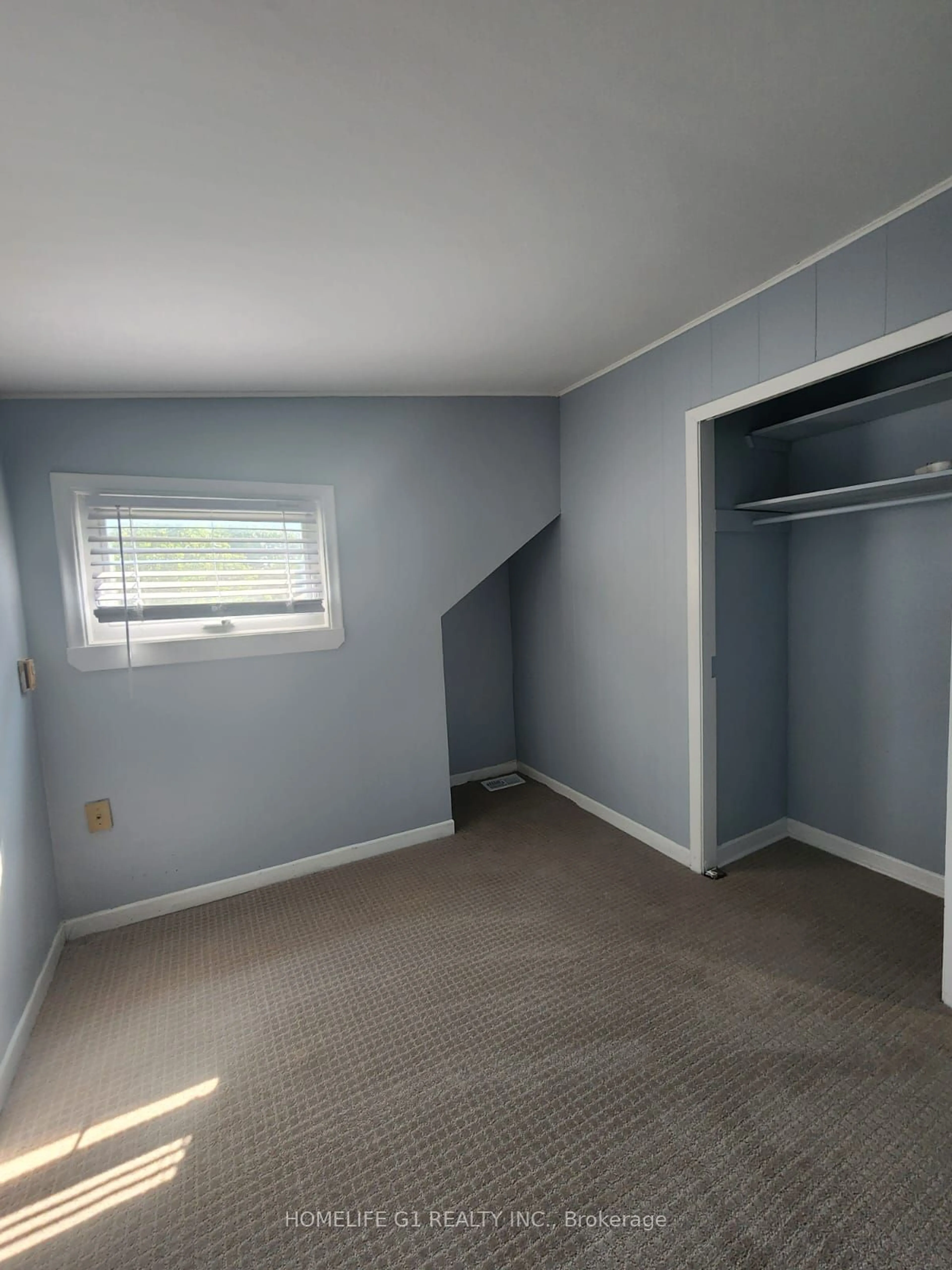 A pic of a room for 23 Denison Ave, Brampton Ontario L6X 1E8