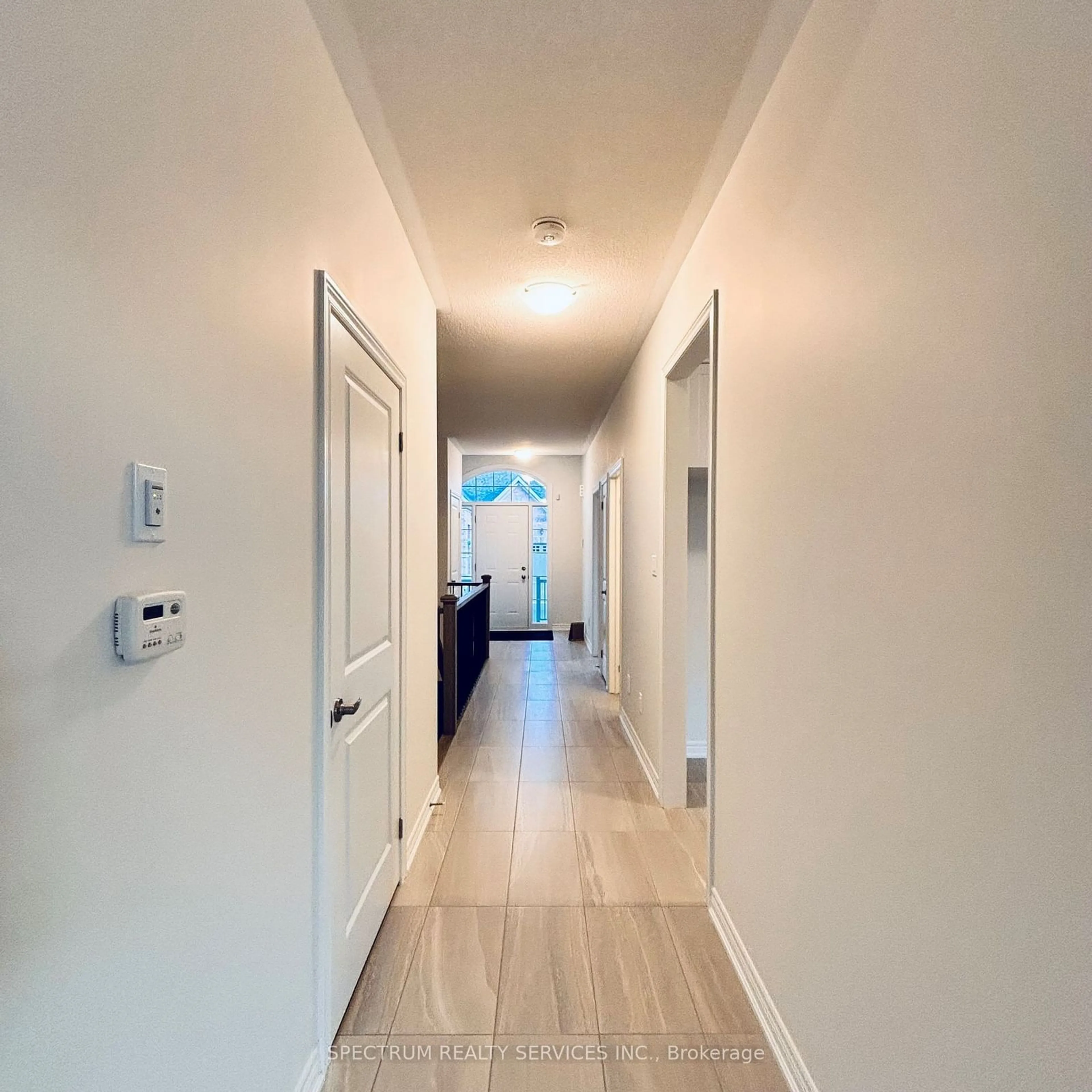 Indoor entryway, wood floors for 9 Abelia St, Brampton Ontario L6R 3W9