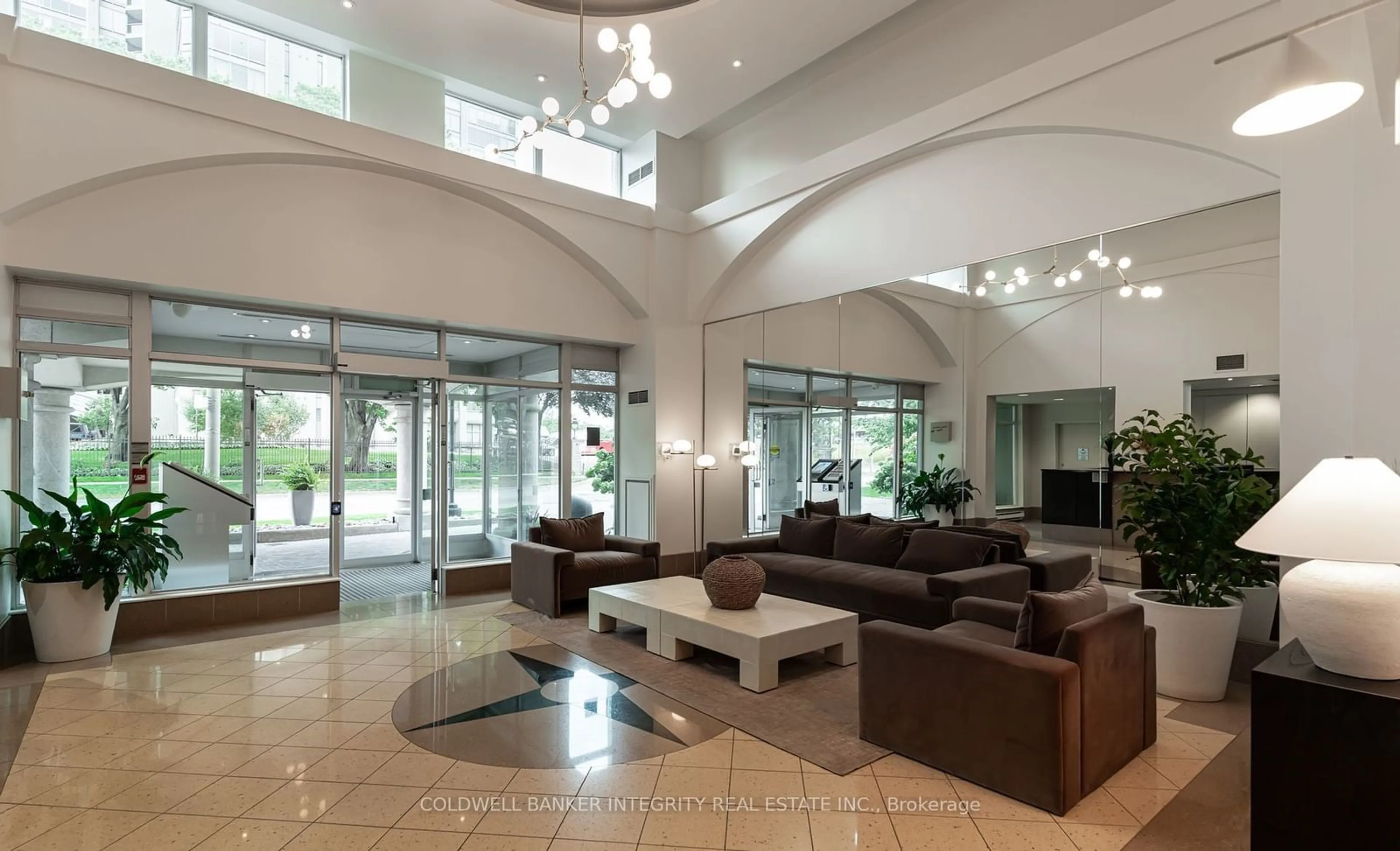 Indoor lobby, ceramic floors for 88 Palace Pier Crt #401, Toronto Ontario M8V 4C2