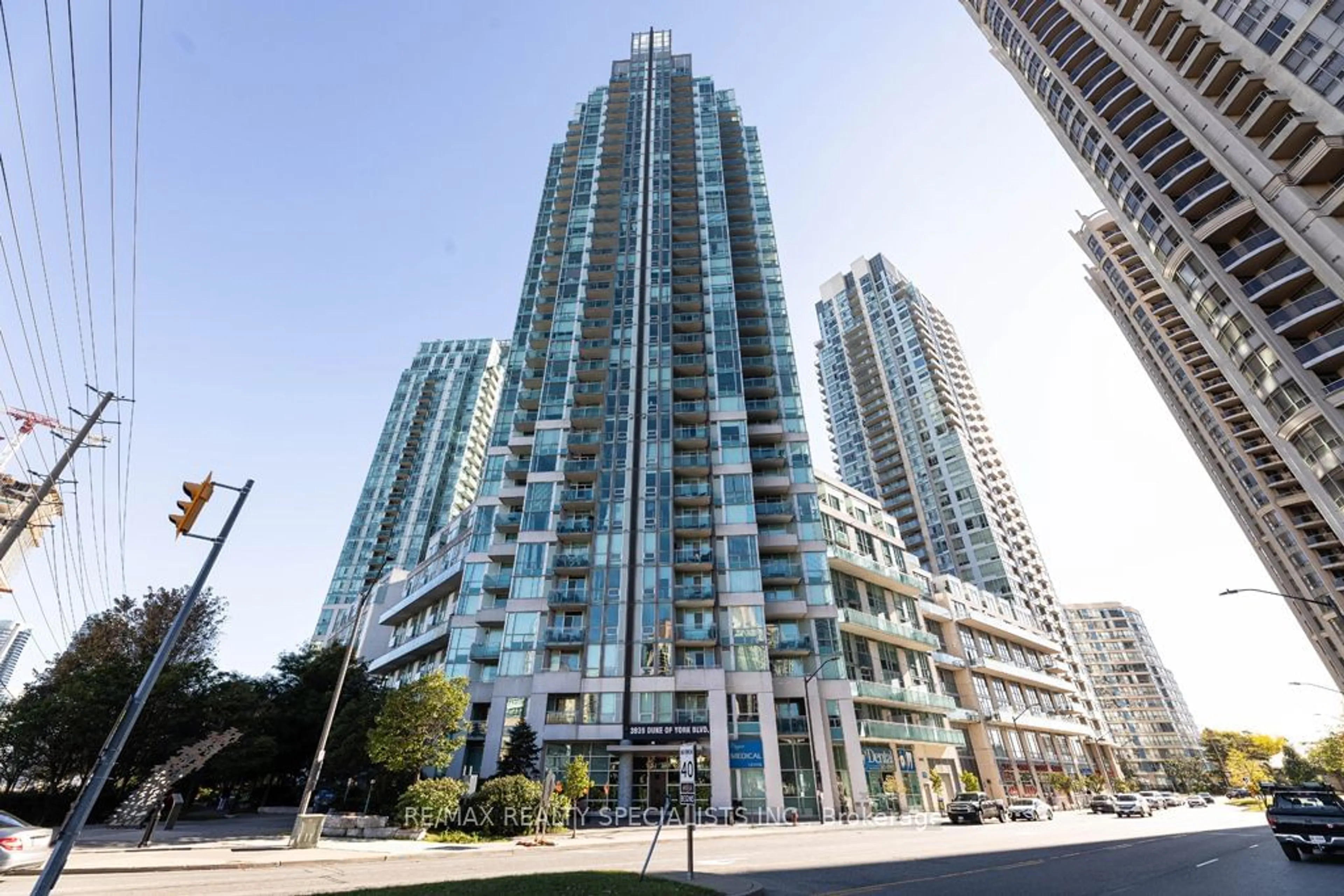 A pic from exterior of the house or condo for 3939 Duke Of York Blvd #302, Mississauga Ontario L5B 4N2