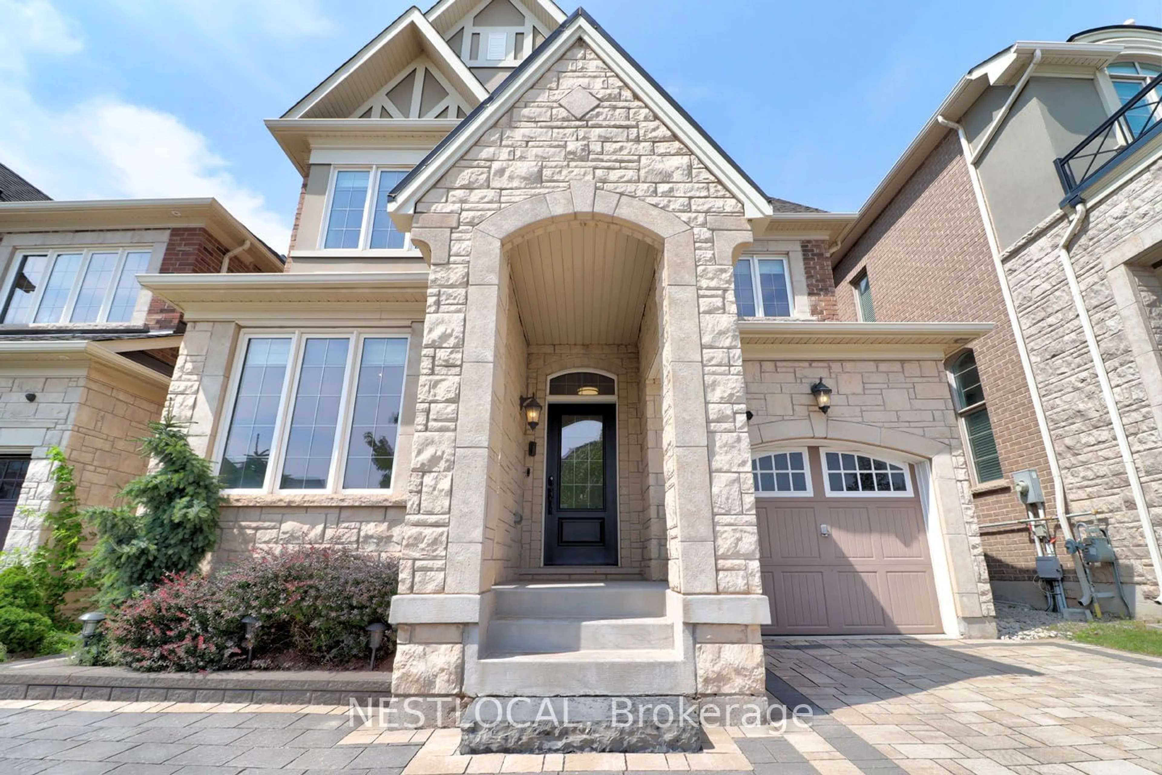 Home with brick exterior material for 173 Sixteen Mile Dr, Oakville Ontario L6M 0T7