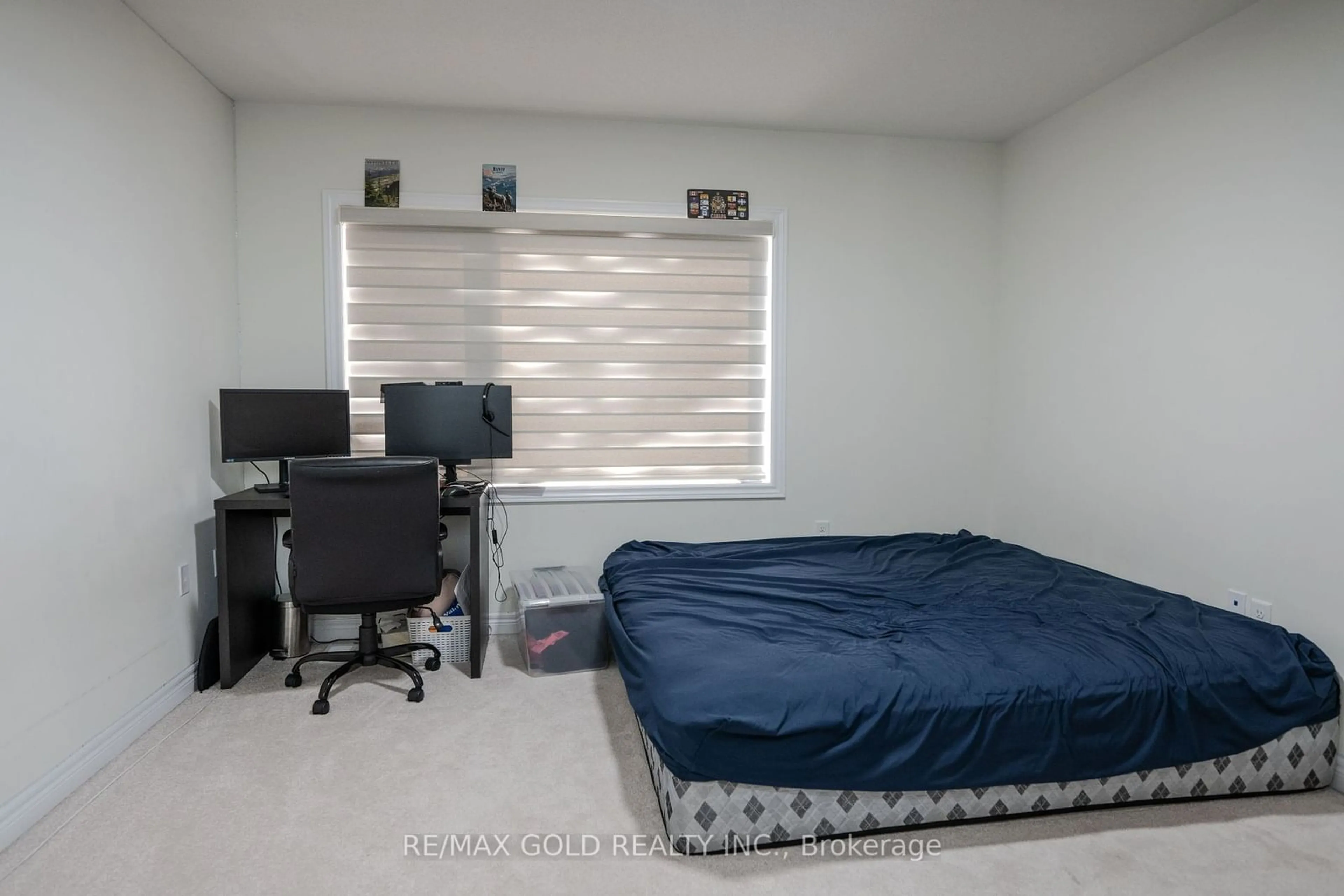 A pic of a room, not visible floor for 269 Thornbush Blvd, Brampton Ontario L7A 5K1