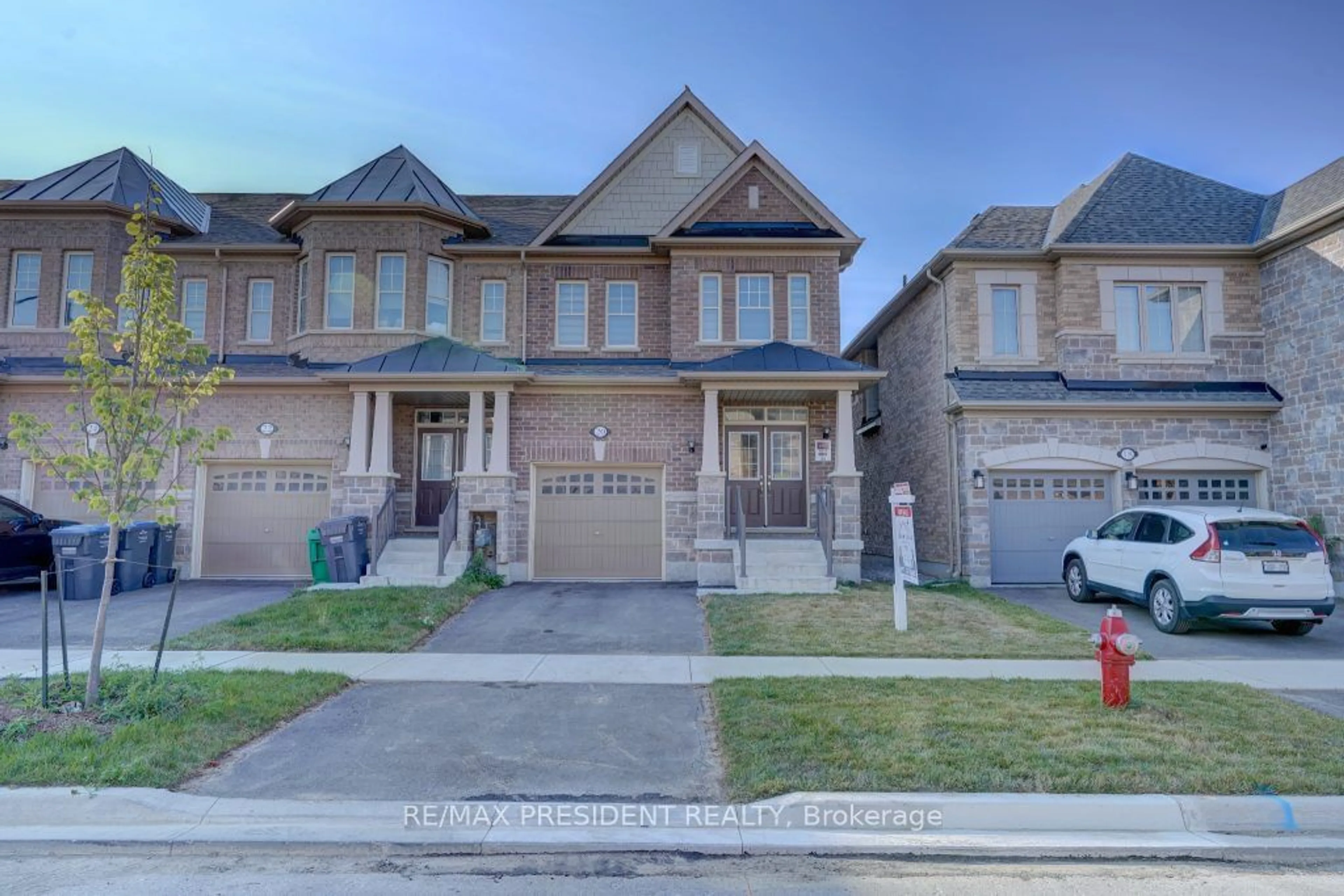 A pic from exterior of the house or condo for 20 Donald Stewart Rd, Brampton Ontario L7A 0C3