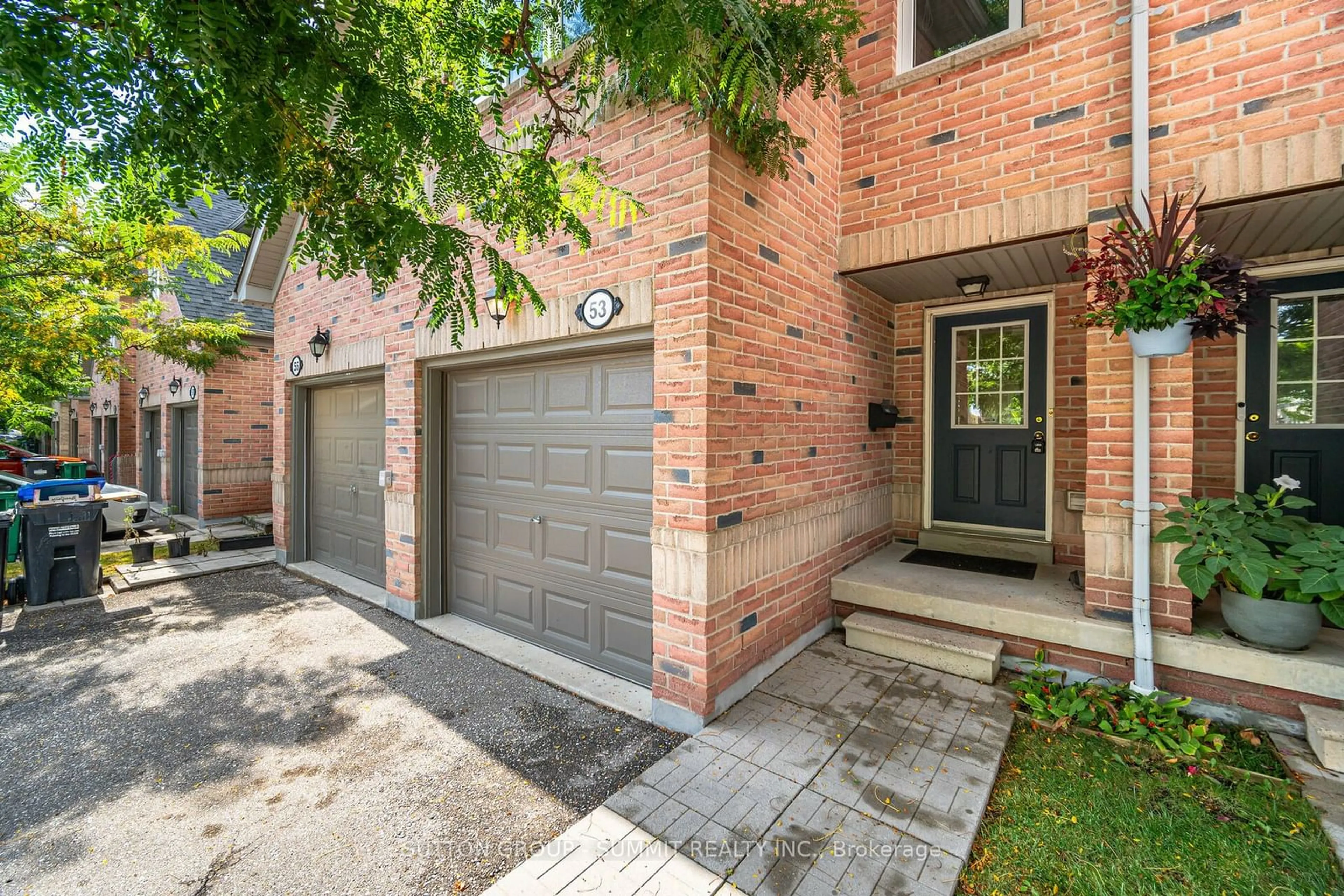 Home with brick exterior material for 86 JOYMAR Dr #53, Mississauga Ontario L5M 7Z6