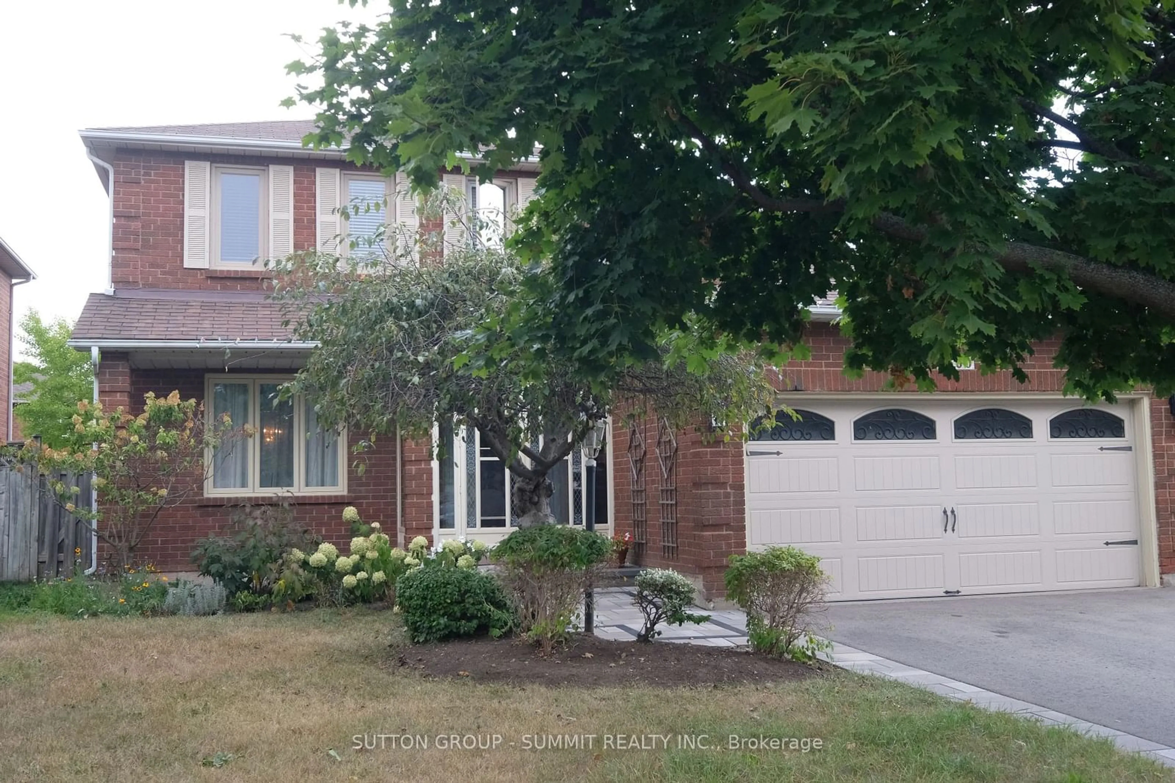 A pic from exterior of the house or condo for 1365 Bishopstoke Way, Oakville Ontario L6J 7A7