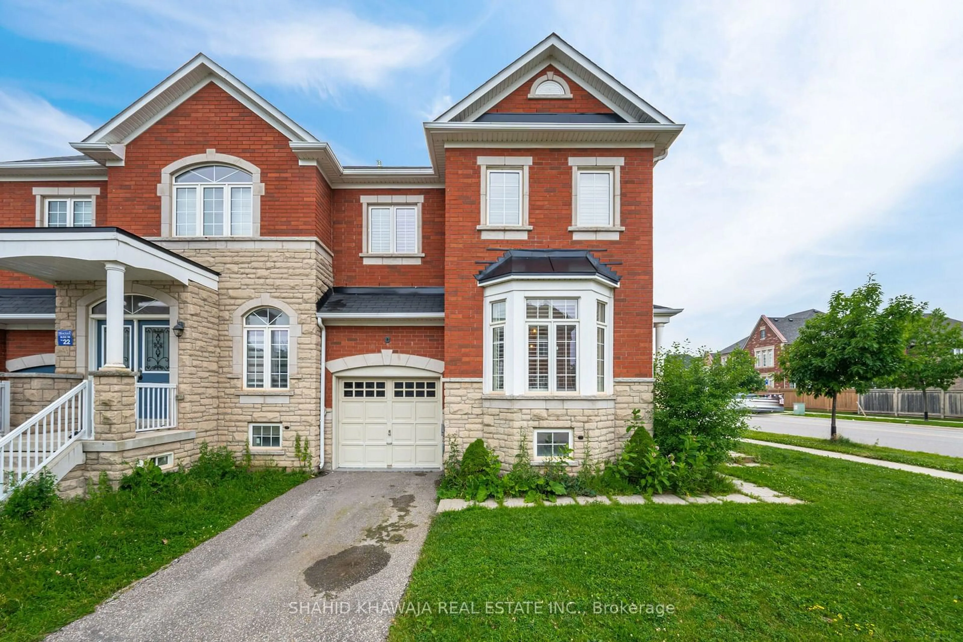 Home with brick exterior material for 28 Sixteen Mile Dr, Oakville Ontario L6M 0S7