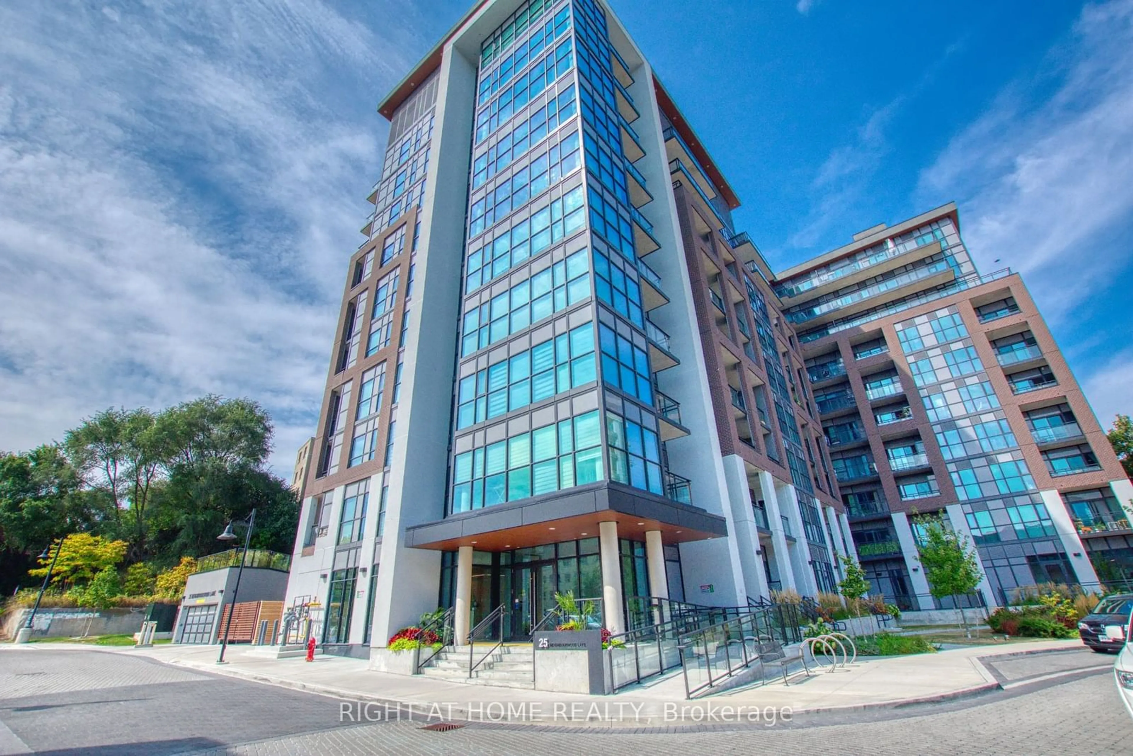 A pic from exterior of the house or condo for 25 Neighbourhood Lane #1007, Toronto Ontario M8Y 0C4