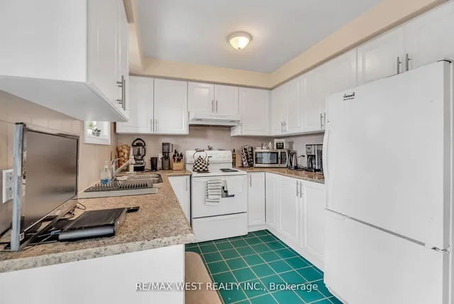 Additional property image - 103 Bernice Cres