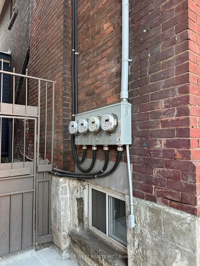 Additional property image - 1377 King St