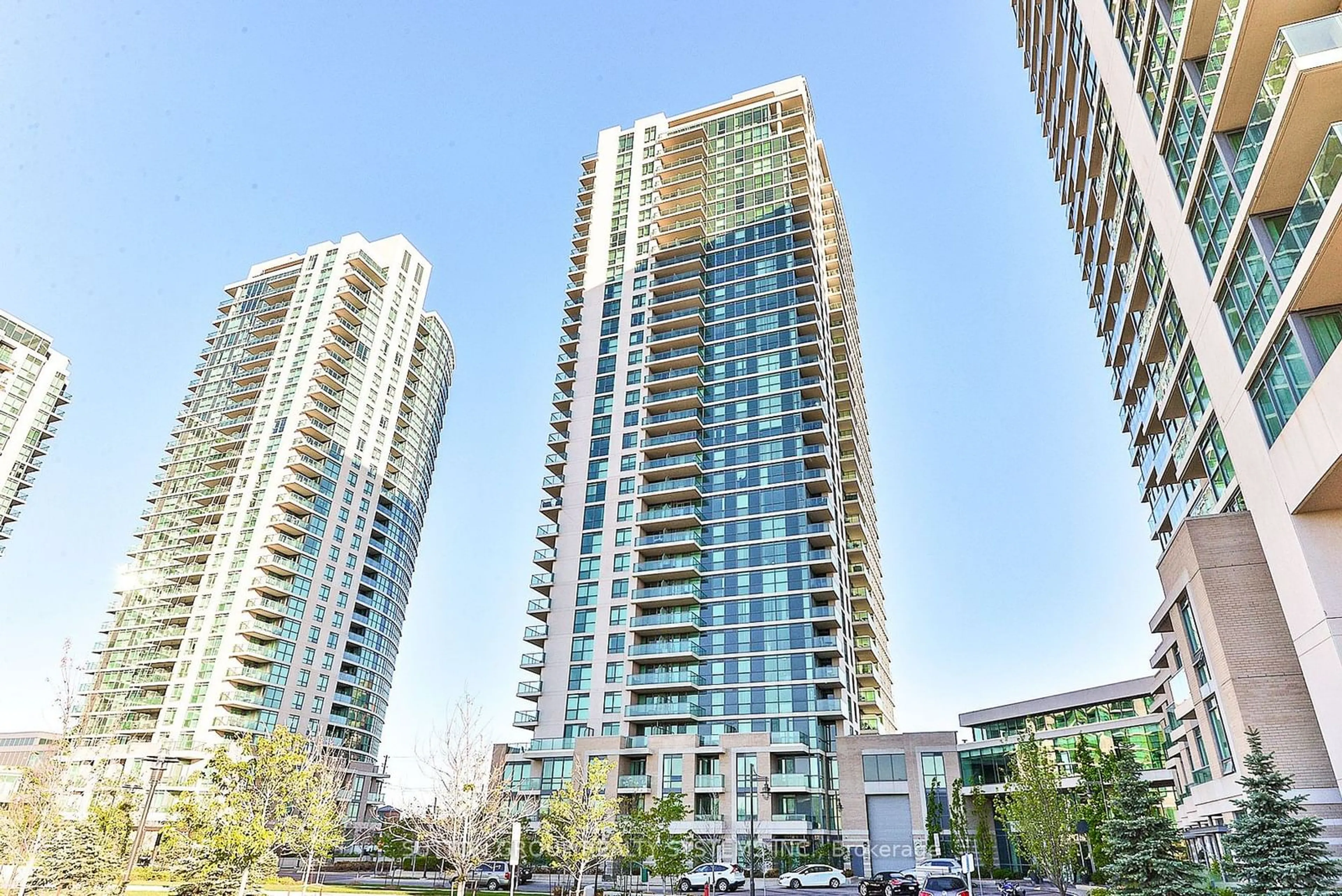 A pic from exterior of the house or condo, the front or back of building for 225 Sherway Gardens Rd #808, Toronto Ontario M9C 0A3