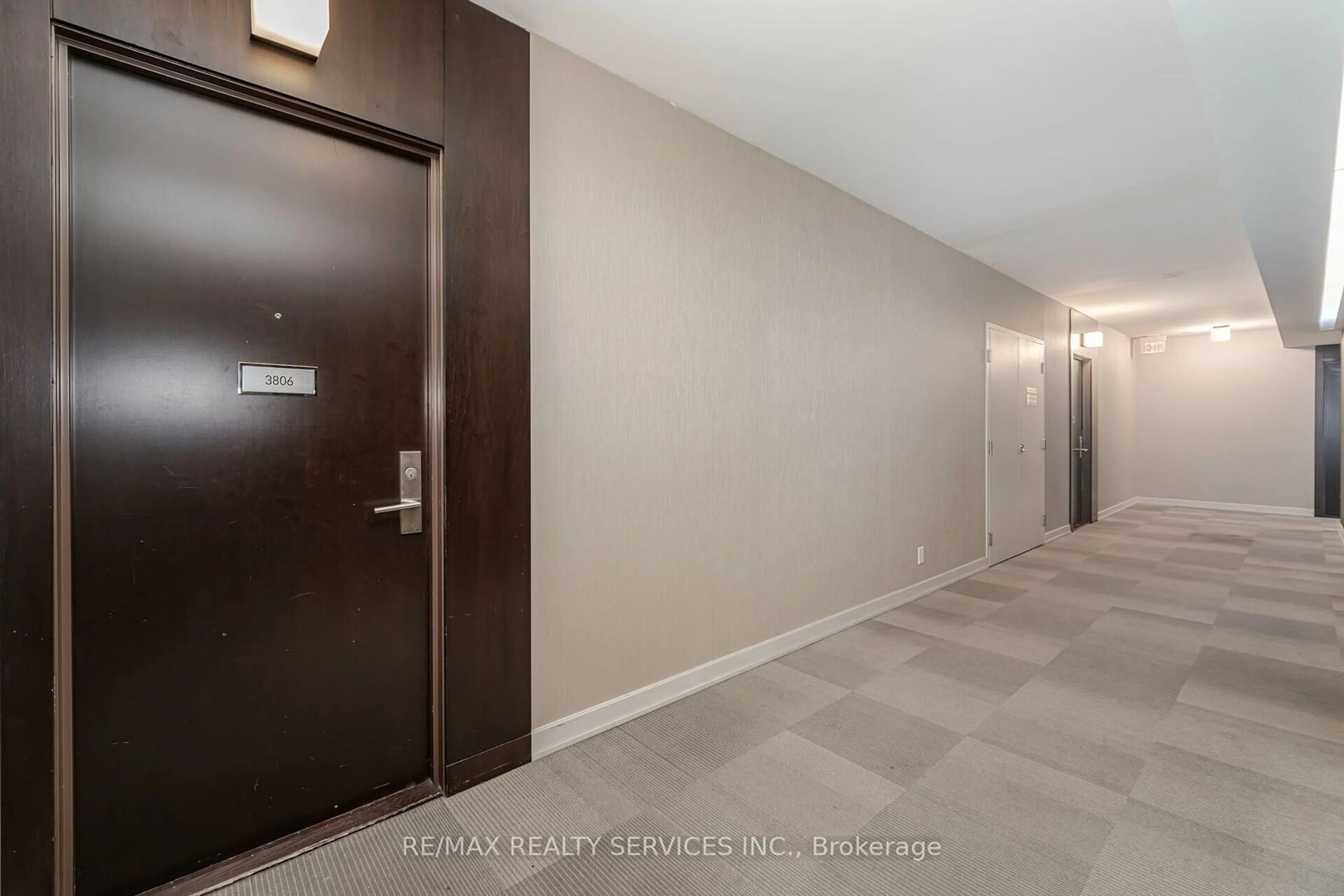 Indoor foyer for 60 Absolute Ave ##3806, Mississauga Ontario L4Z 0A9