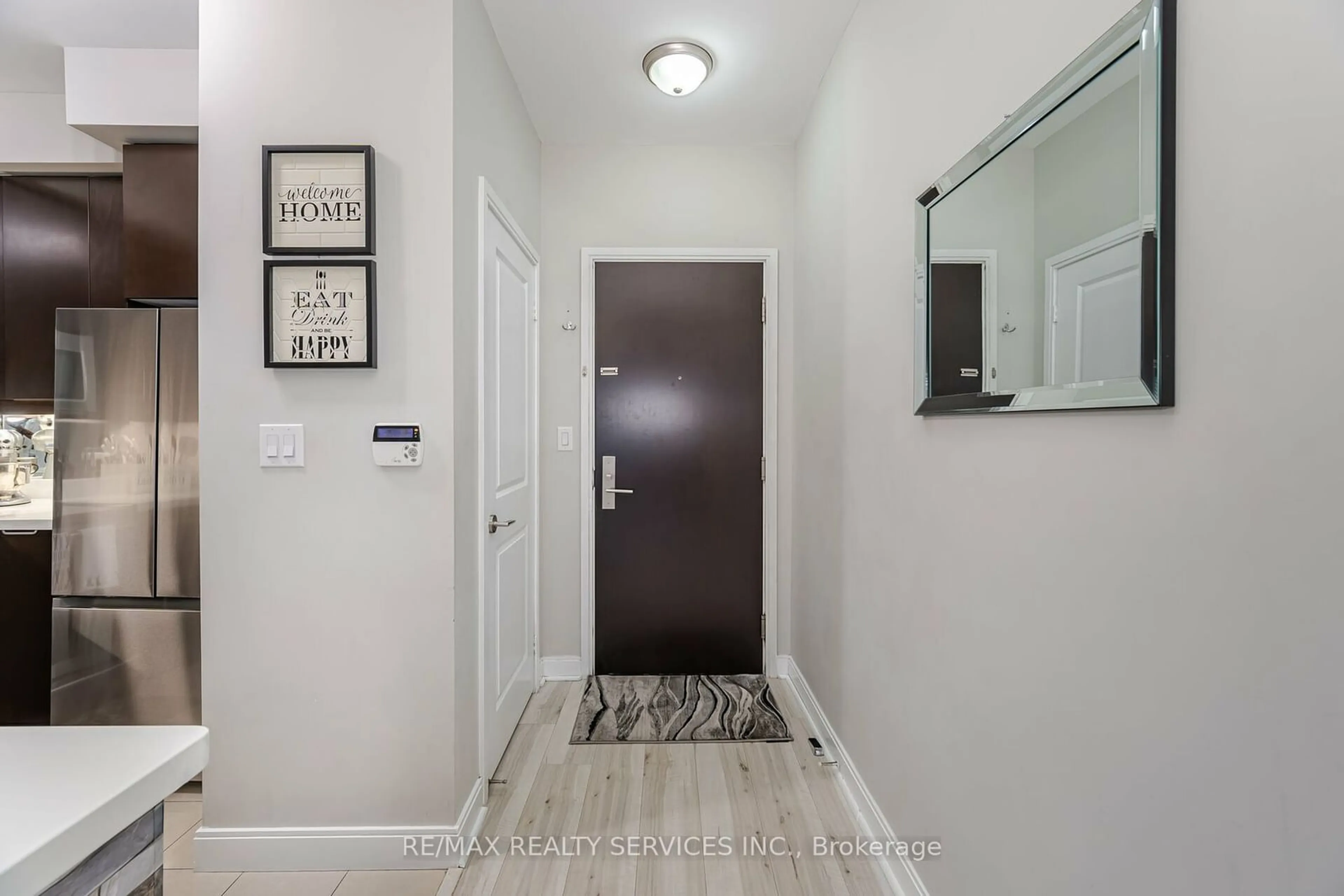 Indoor entryway for 60 Absolute Ave ##3806, Mississauga Ontario L4Z 0A9