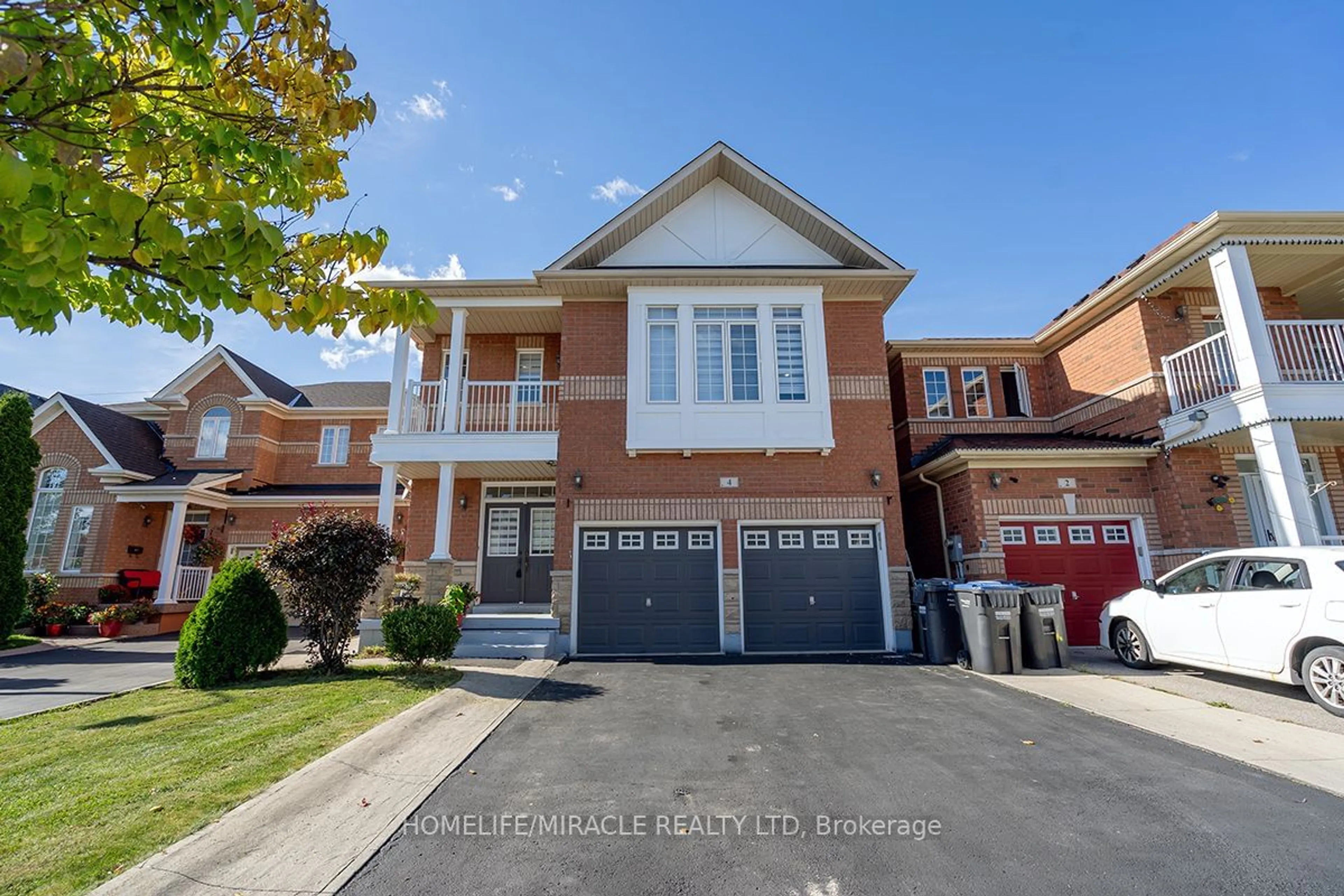 A pic from exterior of the house or condo, the street view for 4 Princefield Pl, Brampton Ontario L6R 0E4