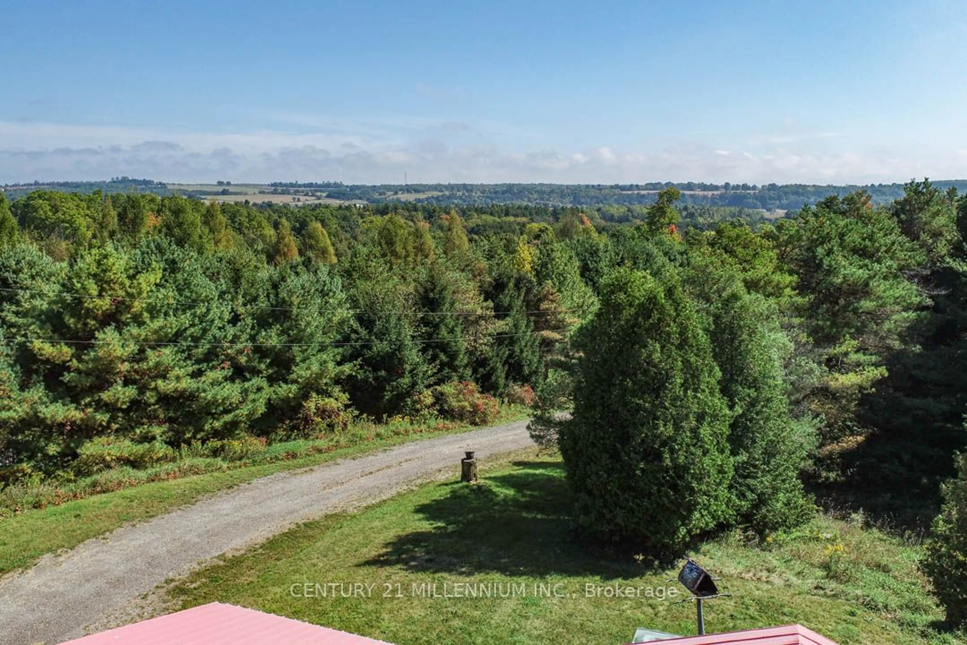 Patio, the street view for 2180 Highpoint Sdrd, Caledon Ontario L7K 0H9