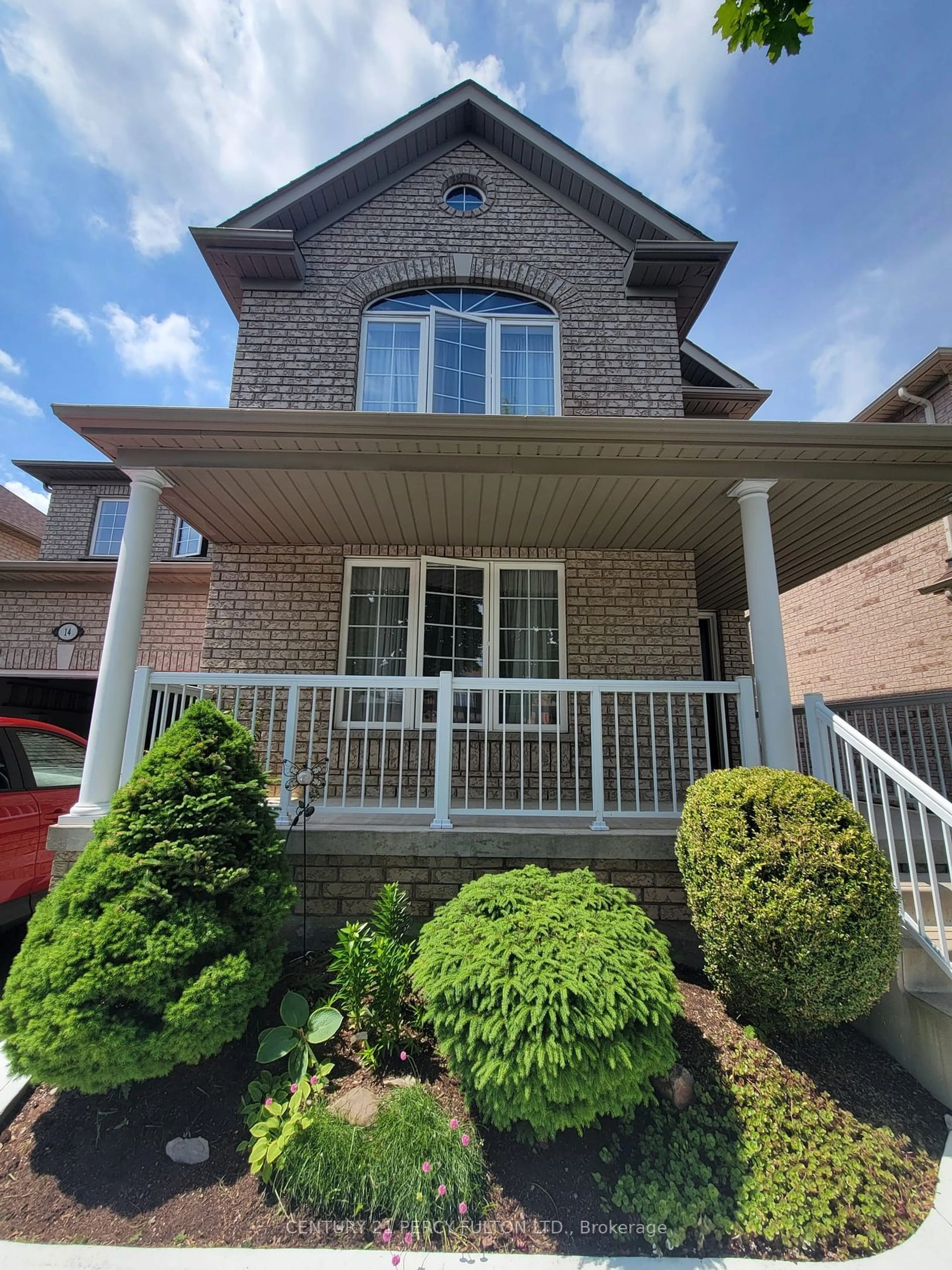 Frontside or backside of a home for 14 Australia Dr, Brampton Ontario L6R 3E4