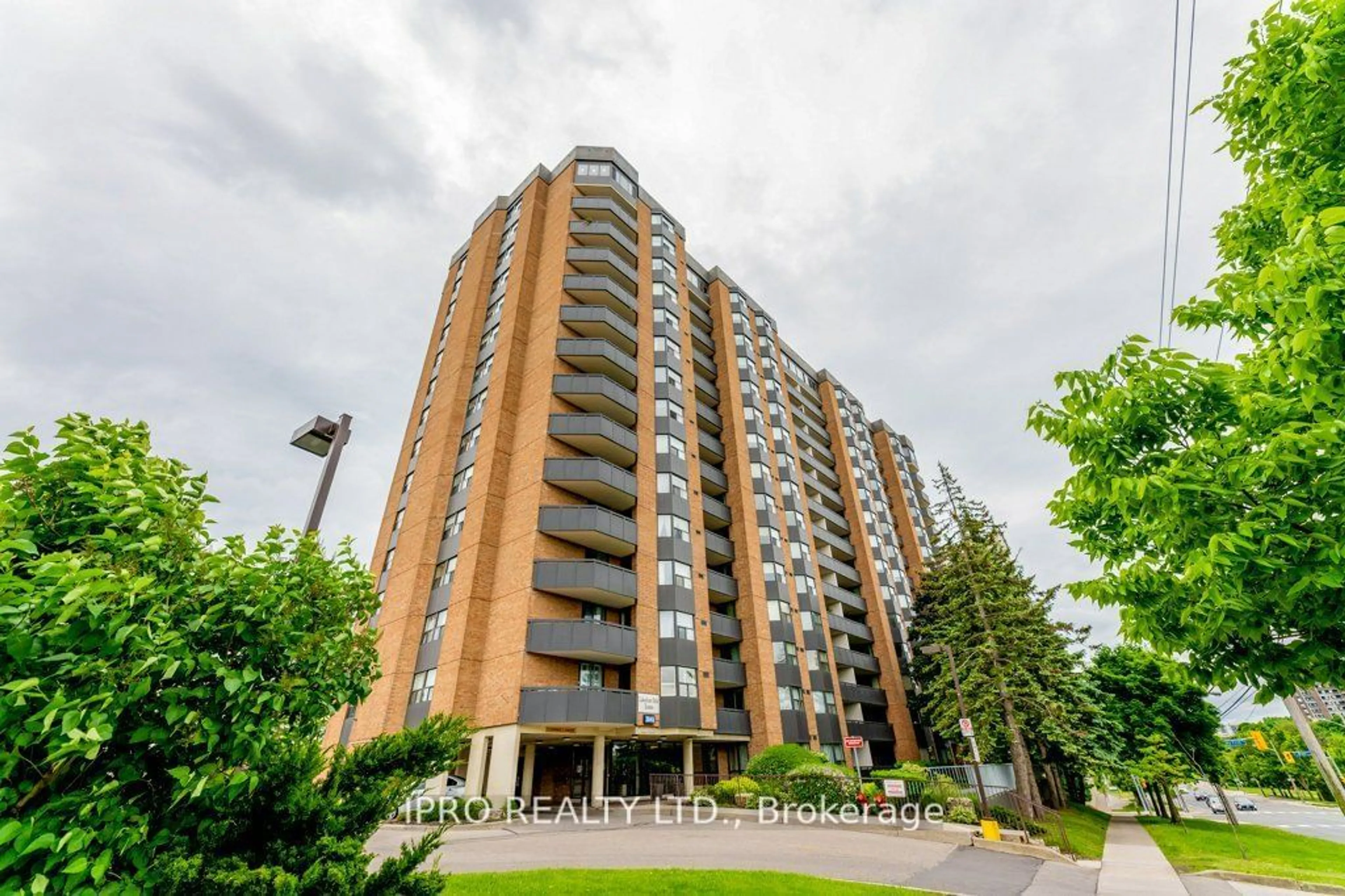 A pic from exterior of the house or condo, the front or back of building for 3845 Lake Shore Blvd #1407, Toronto Ontario M8W 4Y3