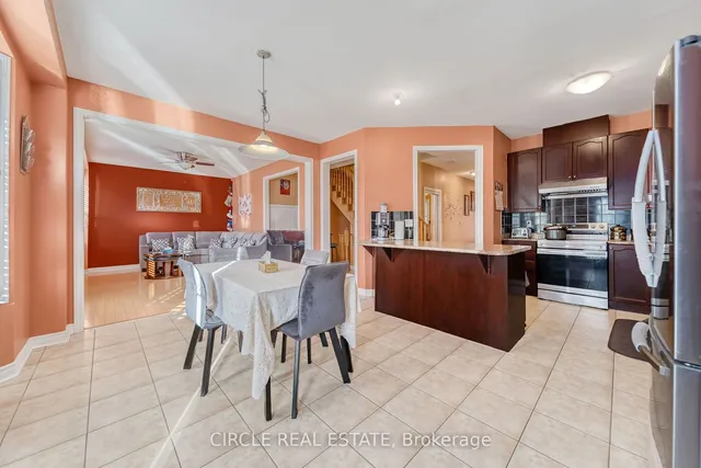 Additional property image - 82 Amaranth Cres