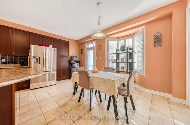 Additional property image - 82 Amaranth Cres