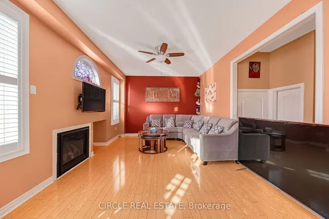 Additional property image - 82 Amaranth Cres