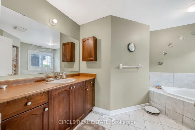 Additional property image - 82 Amaranth Cres