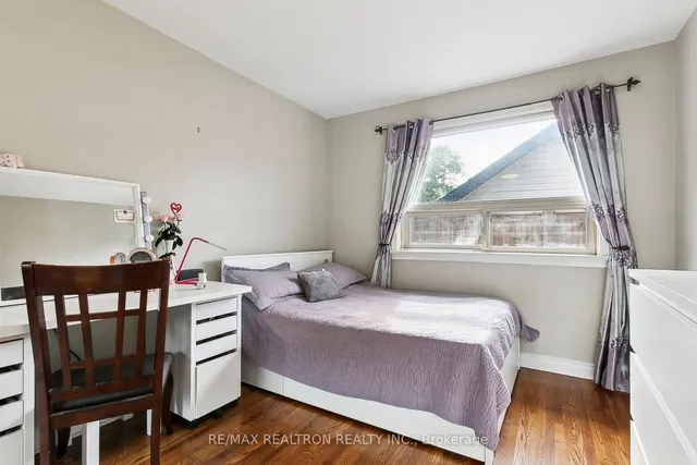 Additional property image - 20 Kennebec Cres