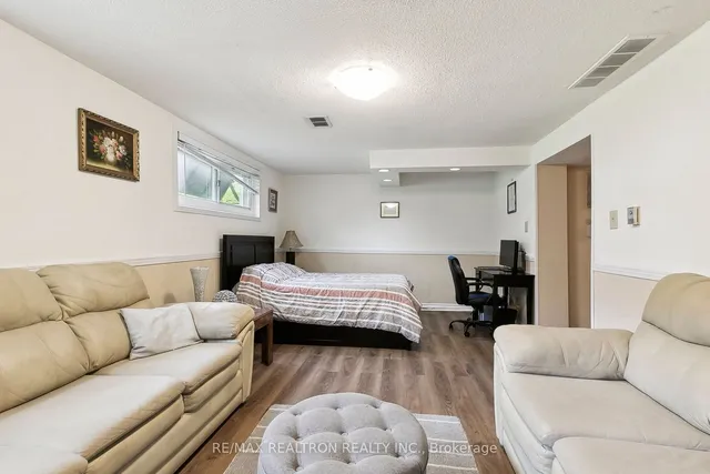 Additional property image - 20 Kennebec Cres