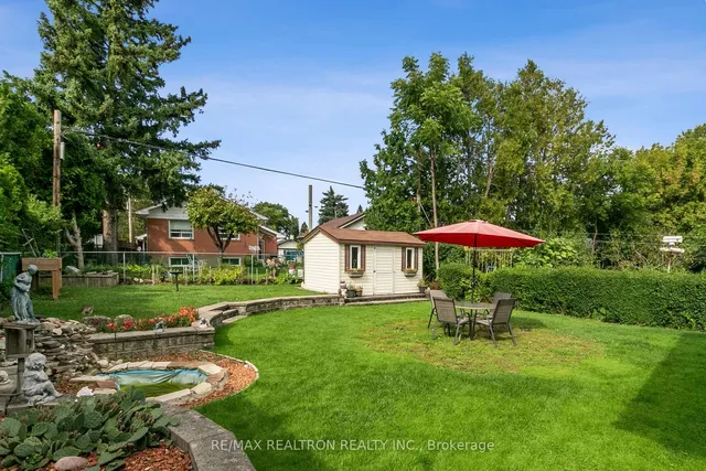 Additional property image - 20 Kennebec Cres