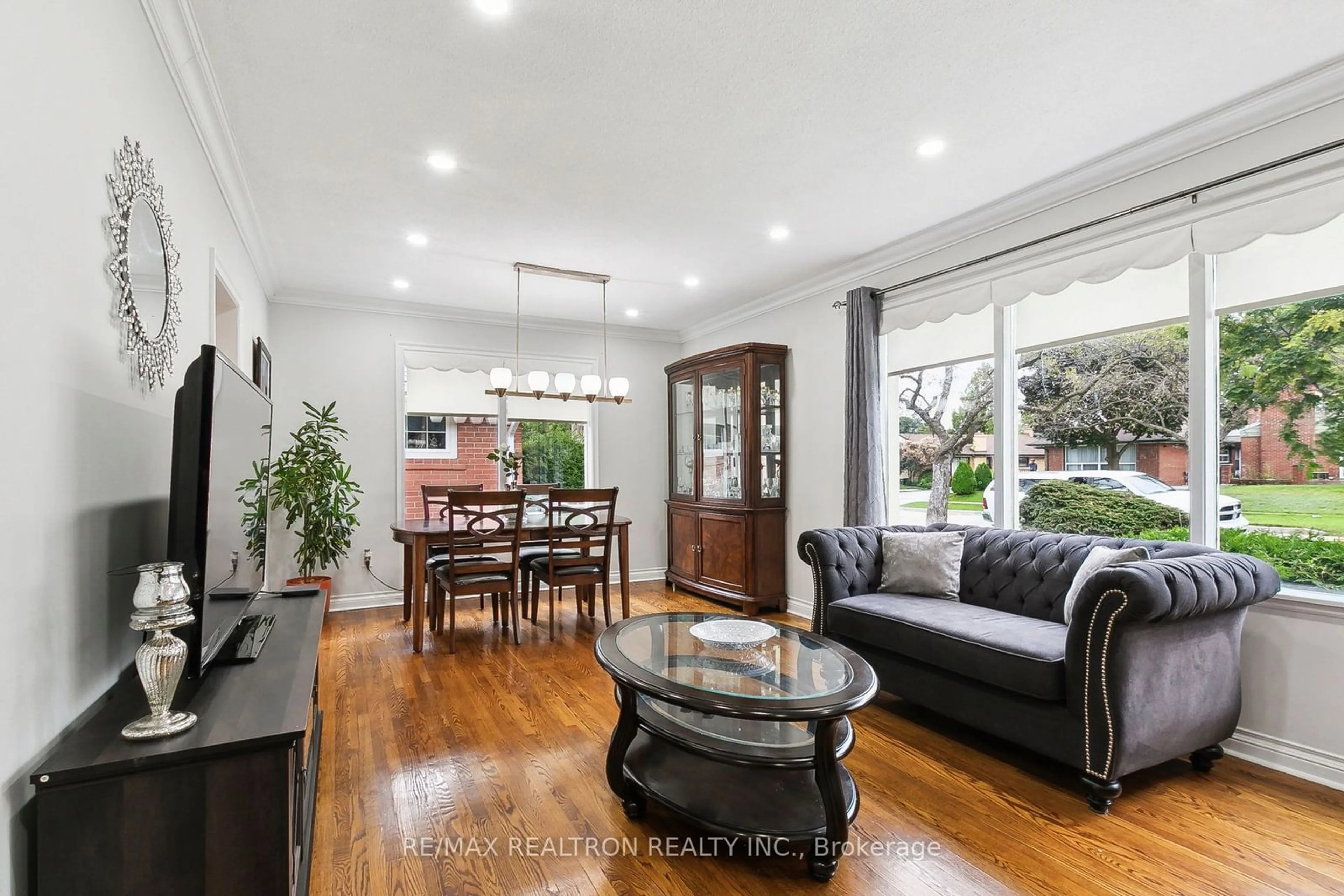 Living room, wood floors for 20 Kennebec Cres, Toronto Ontario M9W 2R7