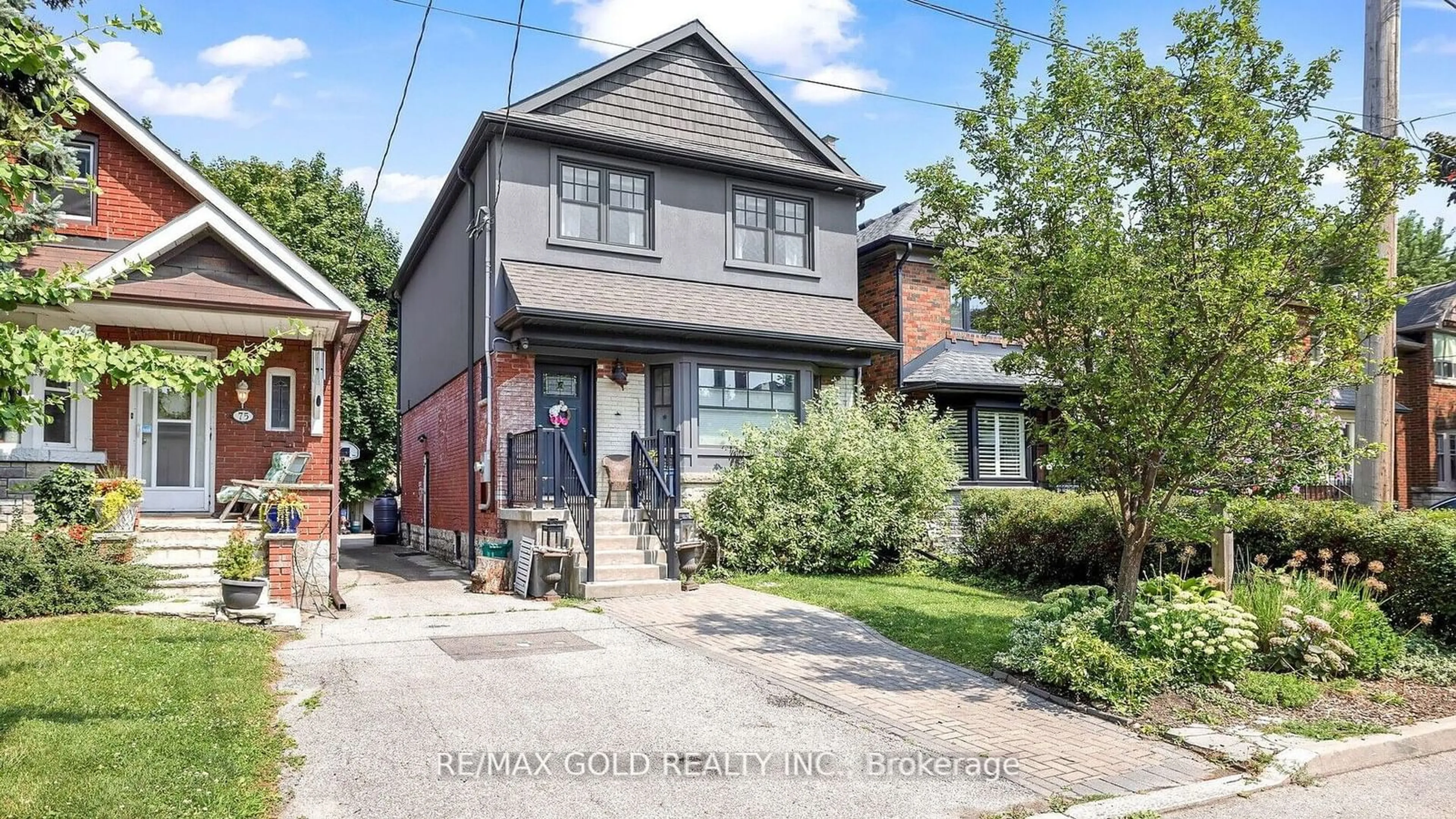 Frontside or backside of a home, cottage for 73 Eleventh St, Toronto Ontario M8V 3G4