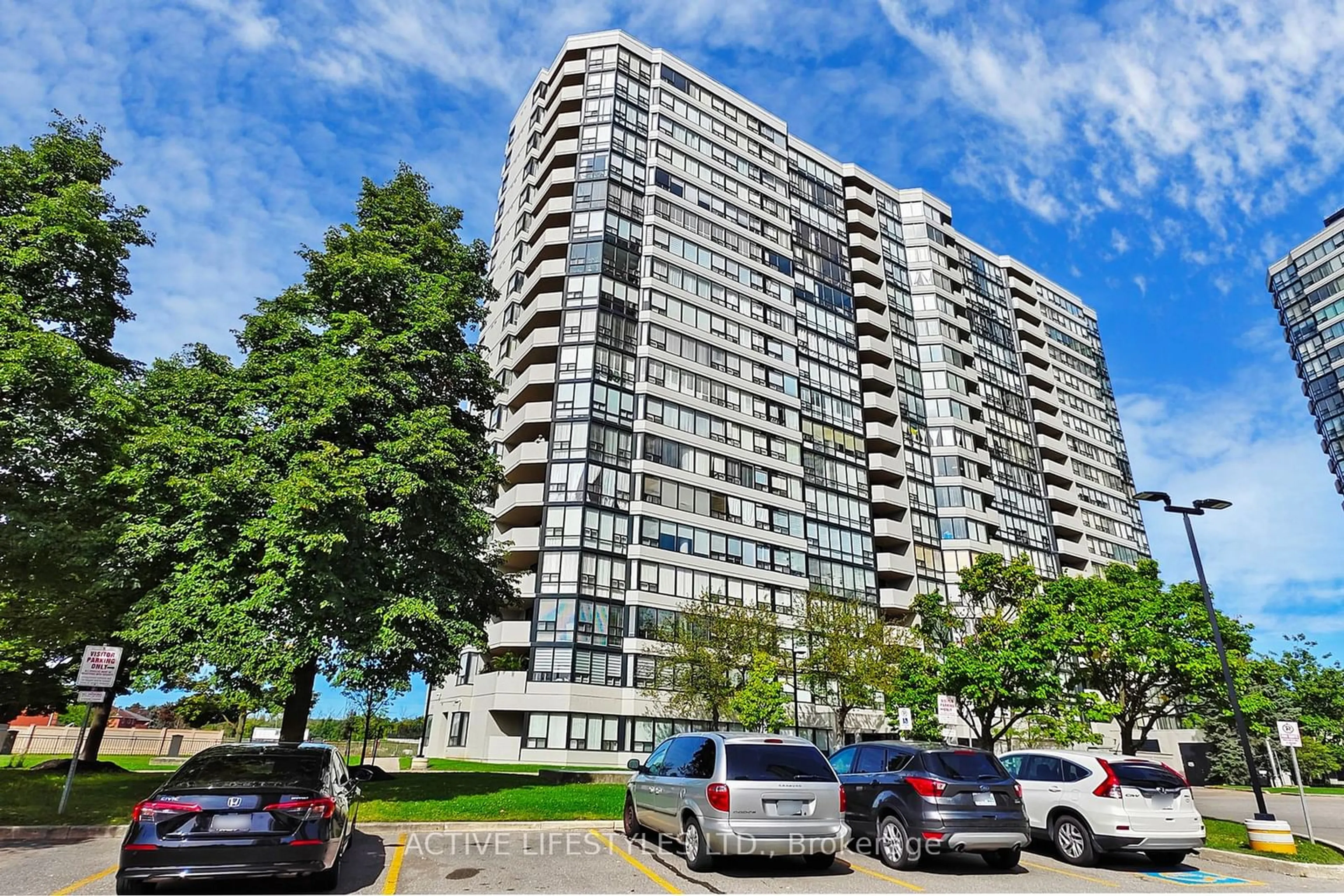 A pic from exterior of the house or condo for 350 Rathburn Rd #1503, Mississauga Ontario L5B 3Y2