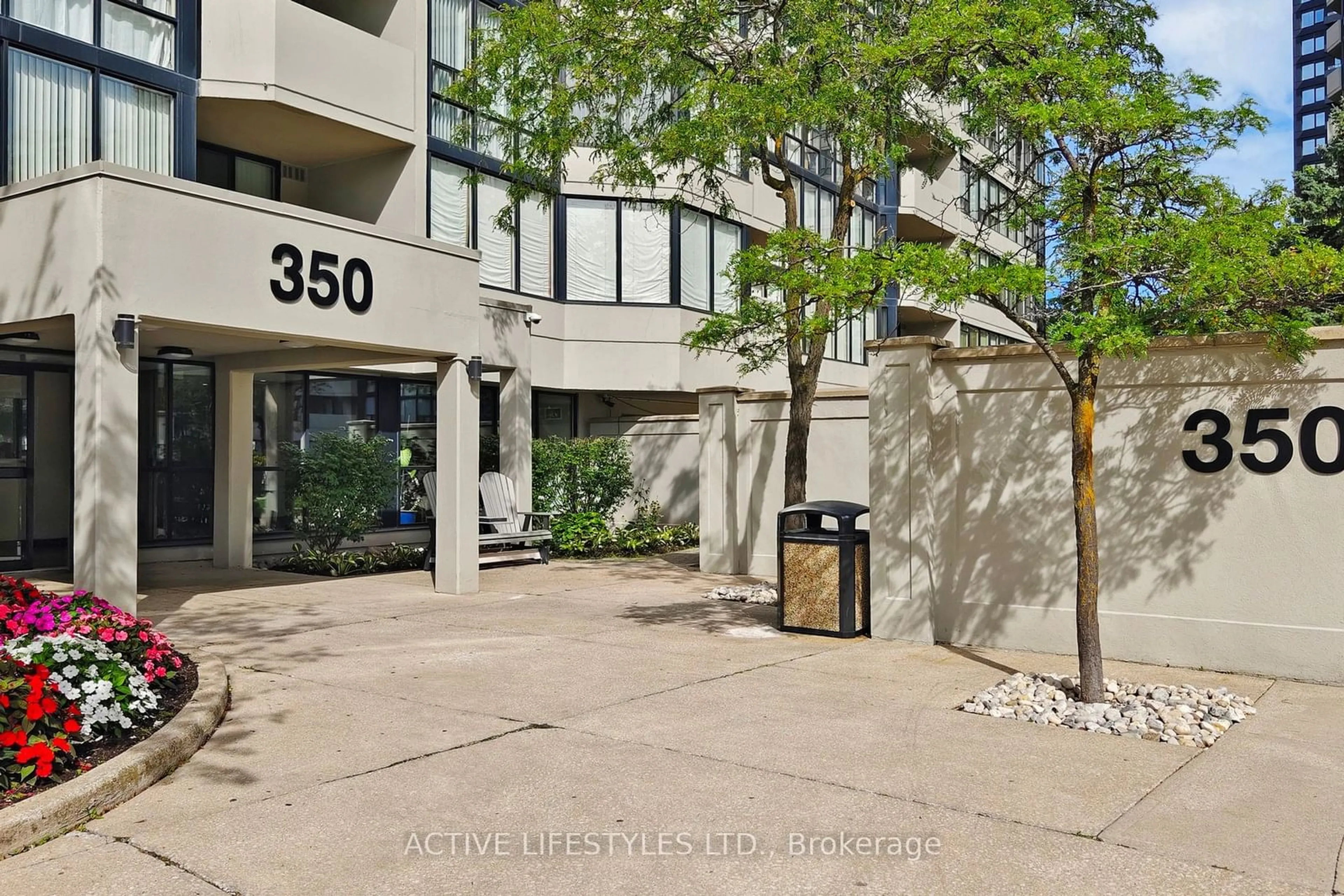 A pic from exterior of the house or condo for 350 Rathburn Rd #1503, Mississauga Ontario L5B 3Y2