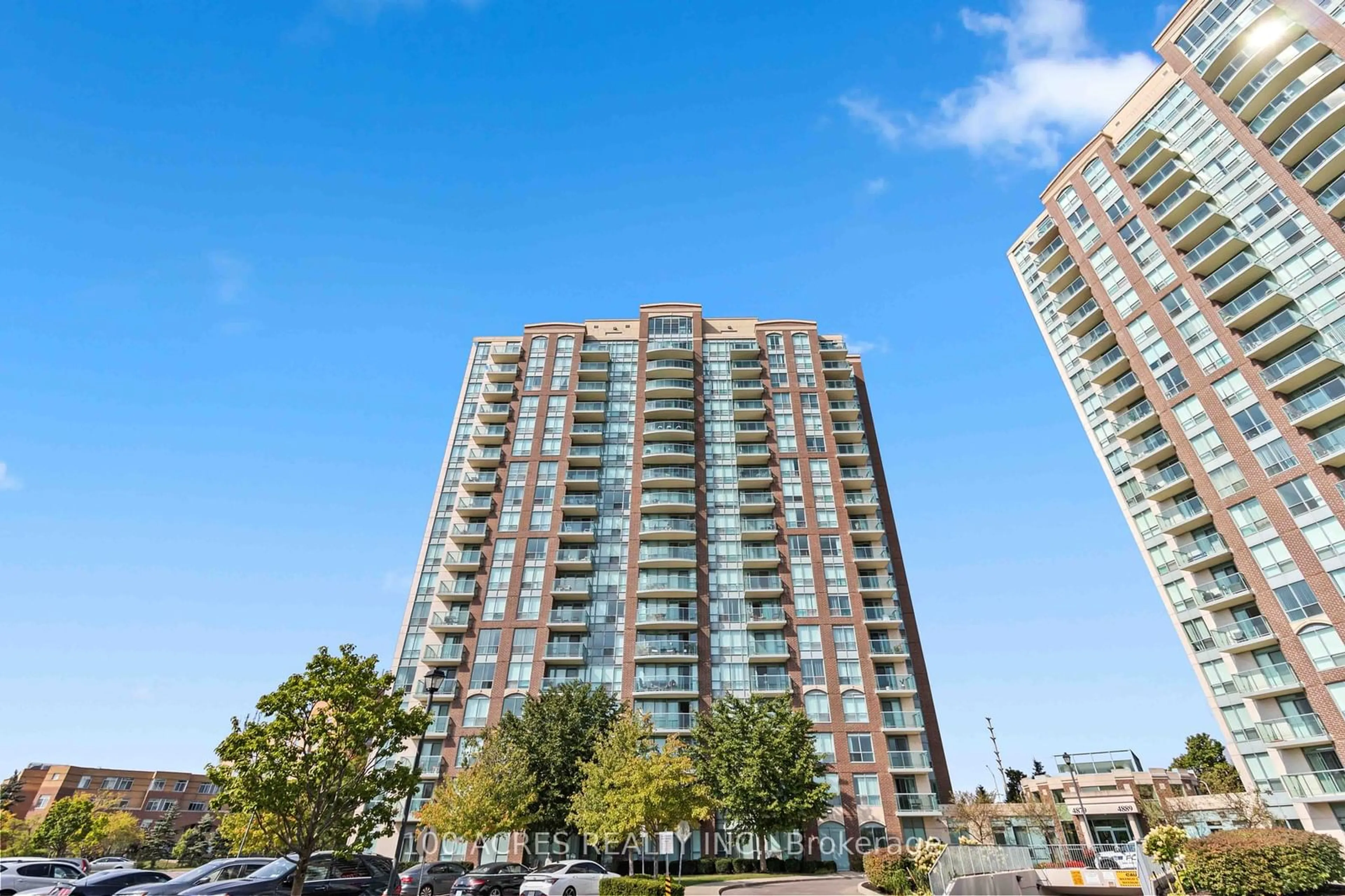 A pic from exterior of the house or condo, the front or back of building for 4879 Kimbermount Ave #1107, Mississauga Ontario L5M 7R8