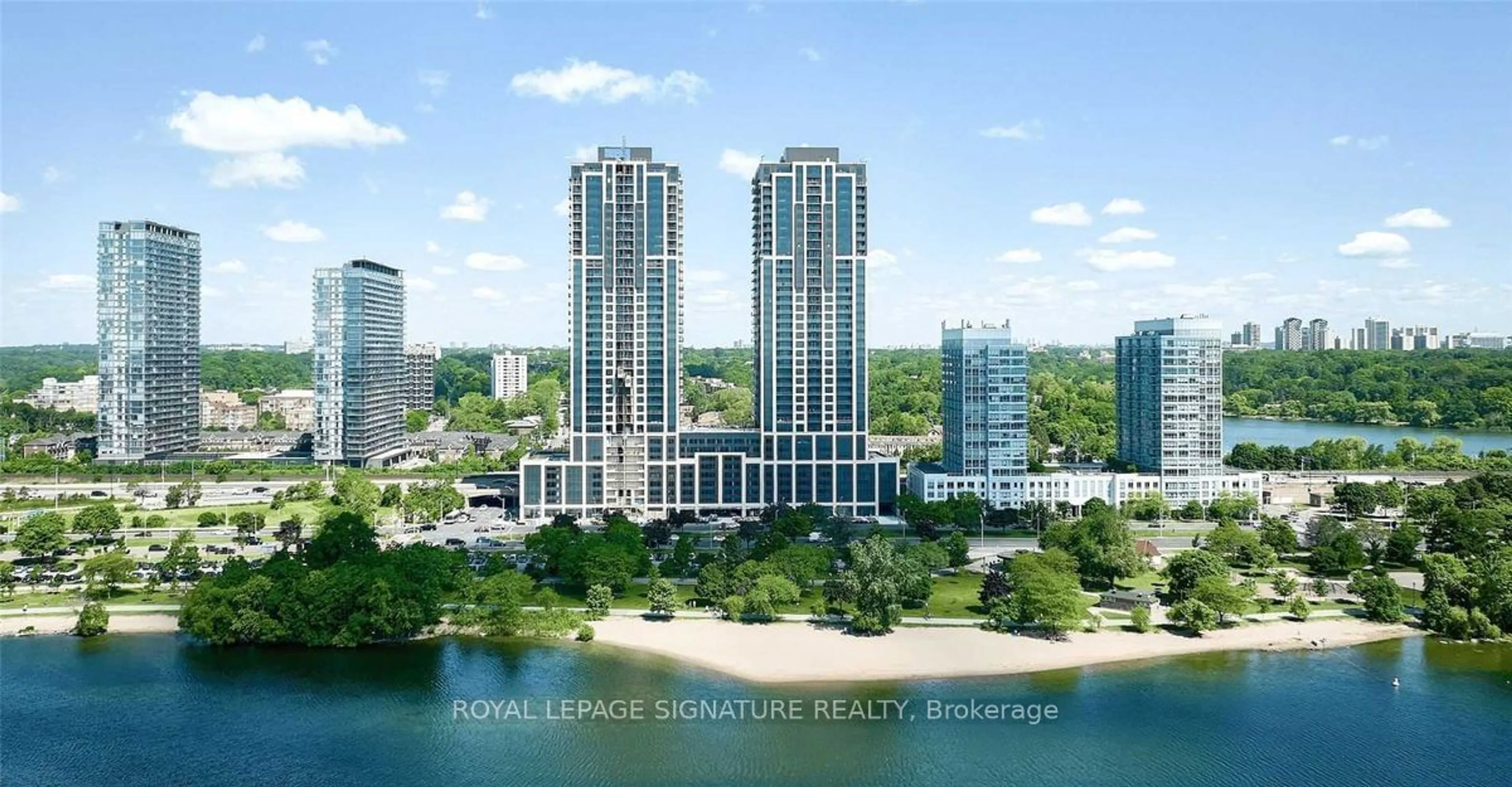 A pic from exterior of the house or condo for 1926 Lake Shore Blvd #4015, Toronto Ontario M6S 1A1