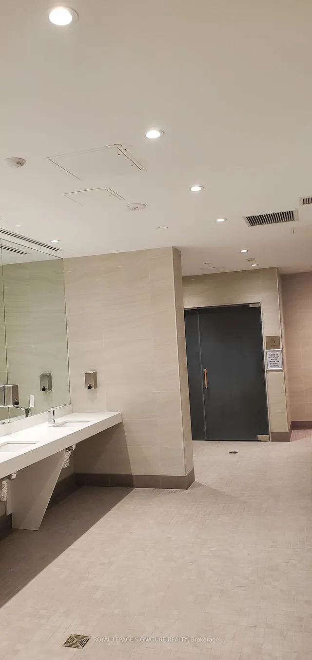 Additional property image - 1926 Lake Shore Blvd Unit 4015