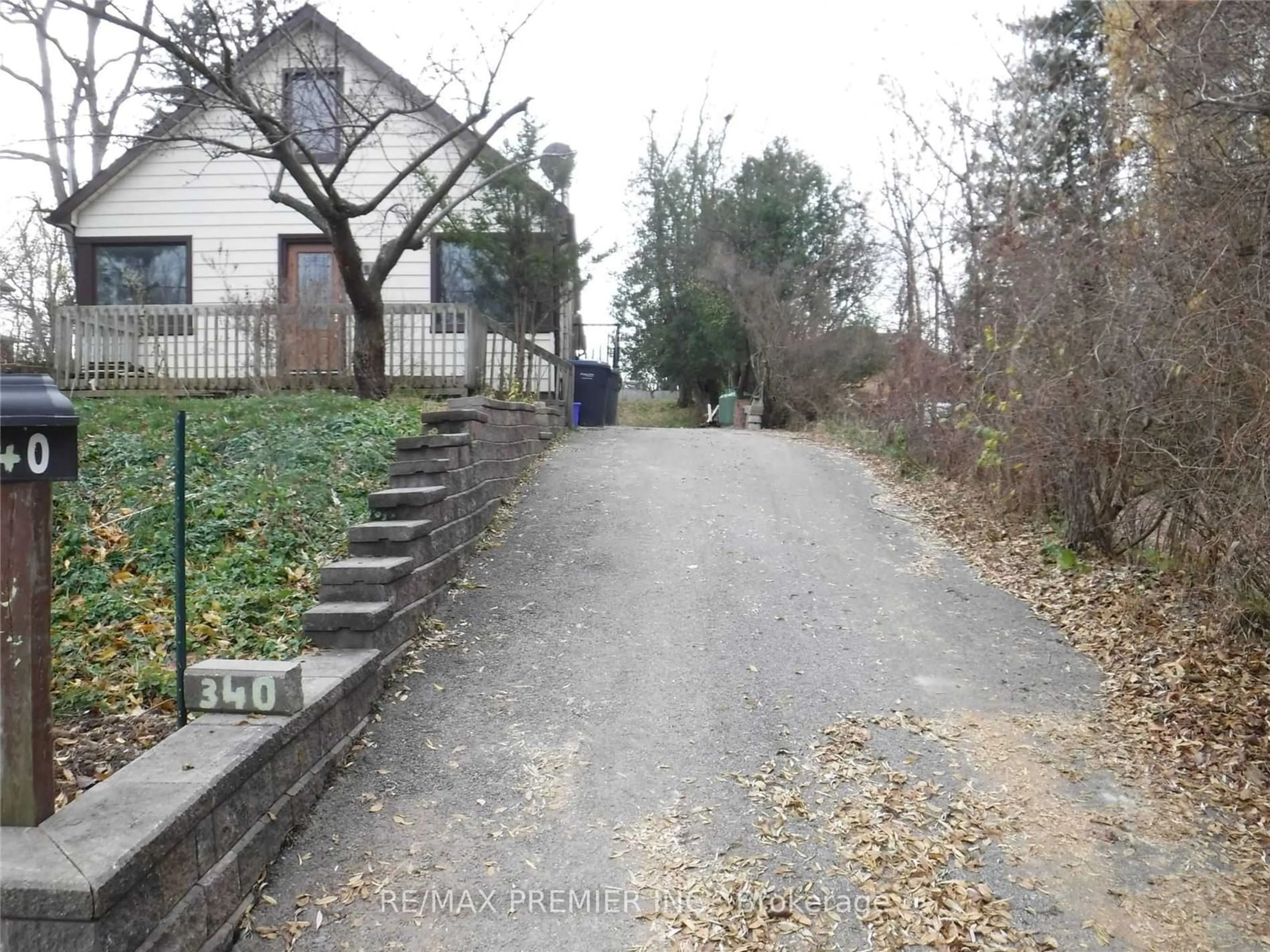 Frontside or backside of a home, the street view for 340 Centennial Dr, Caledon Ontario L7E 2C7